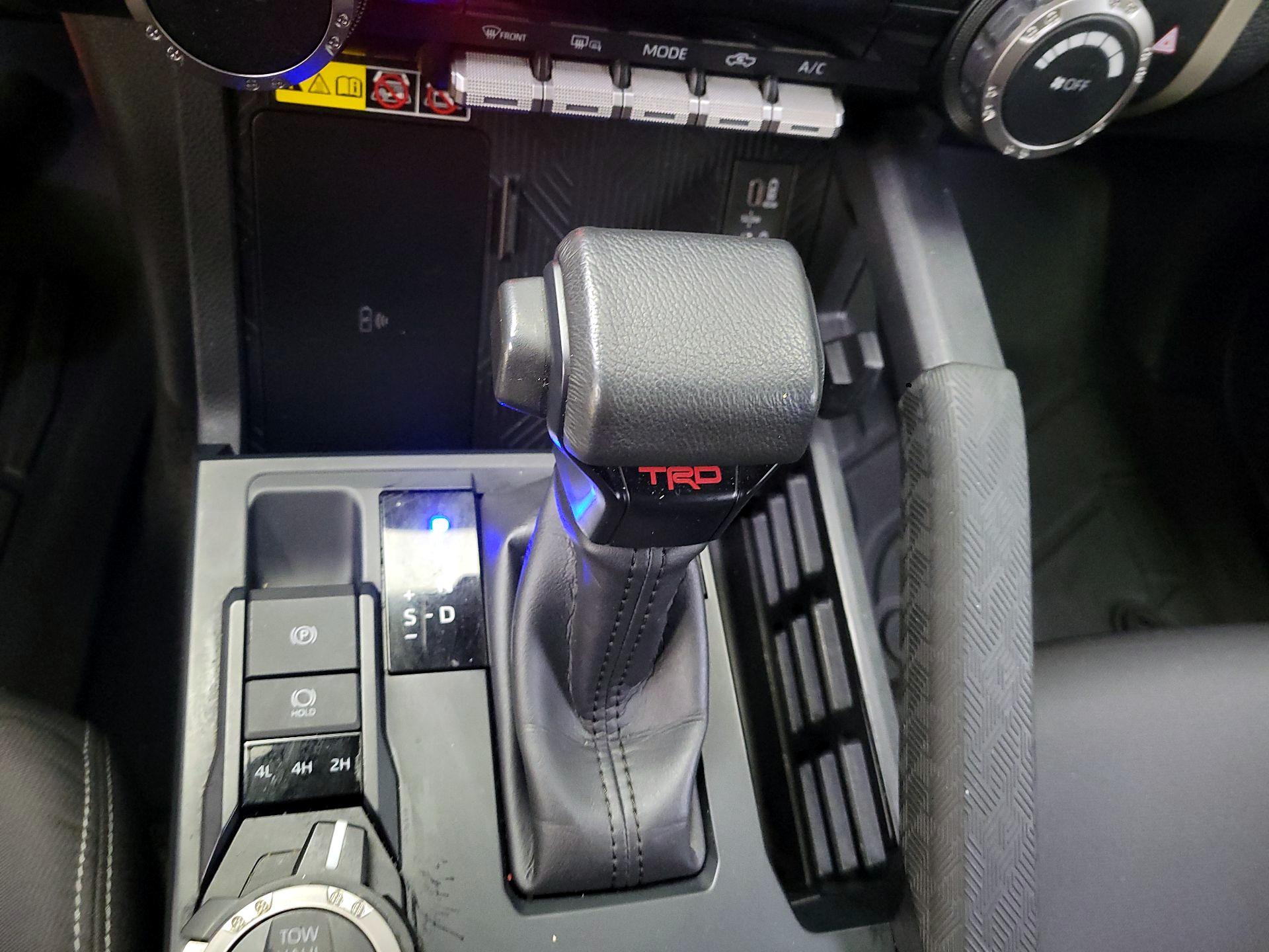 Thumbnail: 2024 Toyota Tacoma - 17