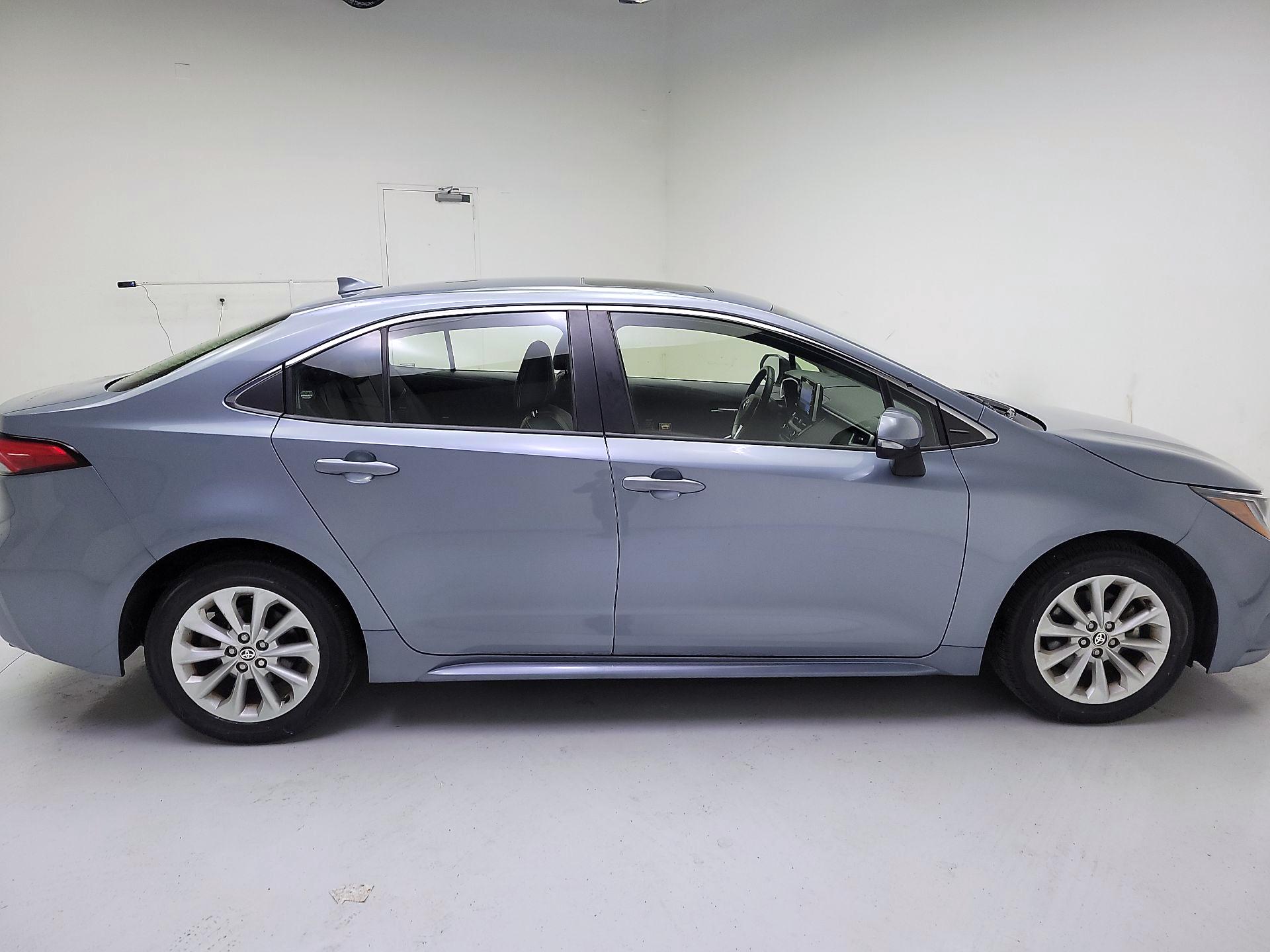 Thumbnail: 2020 Toyota Corolla - 4