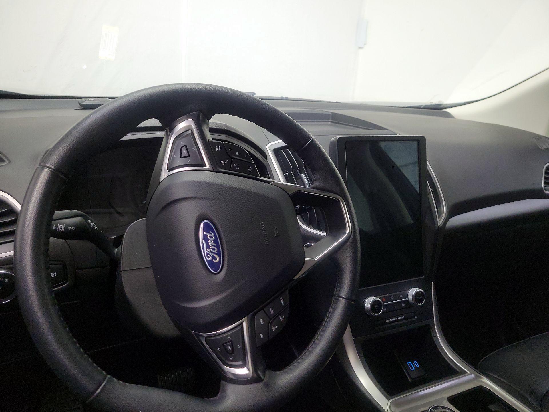 Thumbnail: 2024 Ford Edge - 10