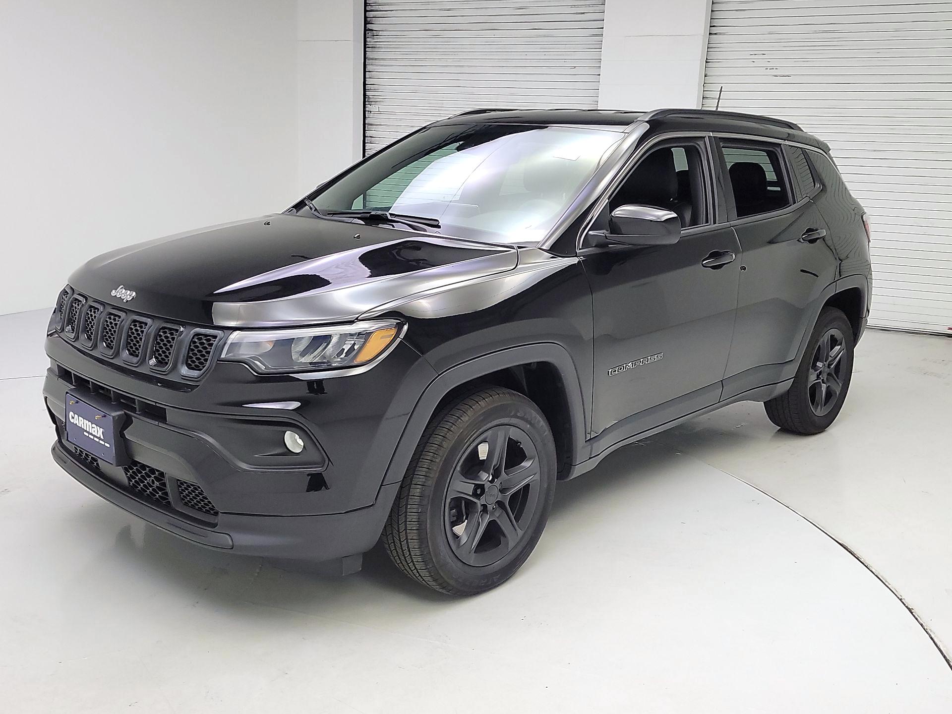 Thumbnail: 2023 Jeep Compass - 3