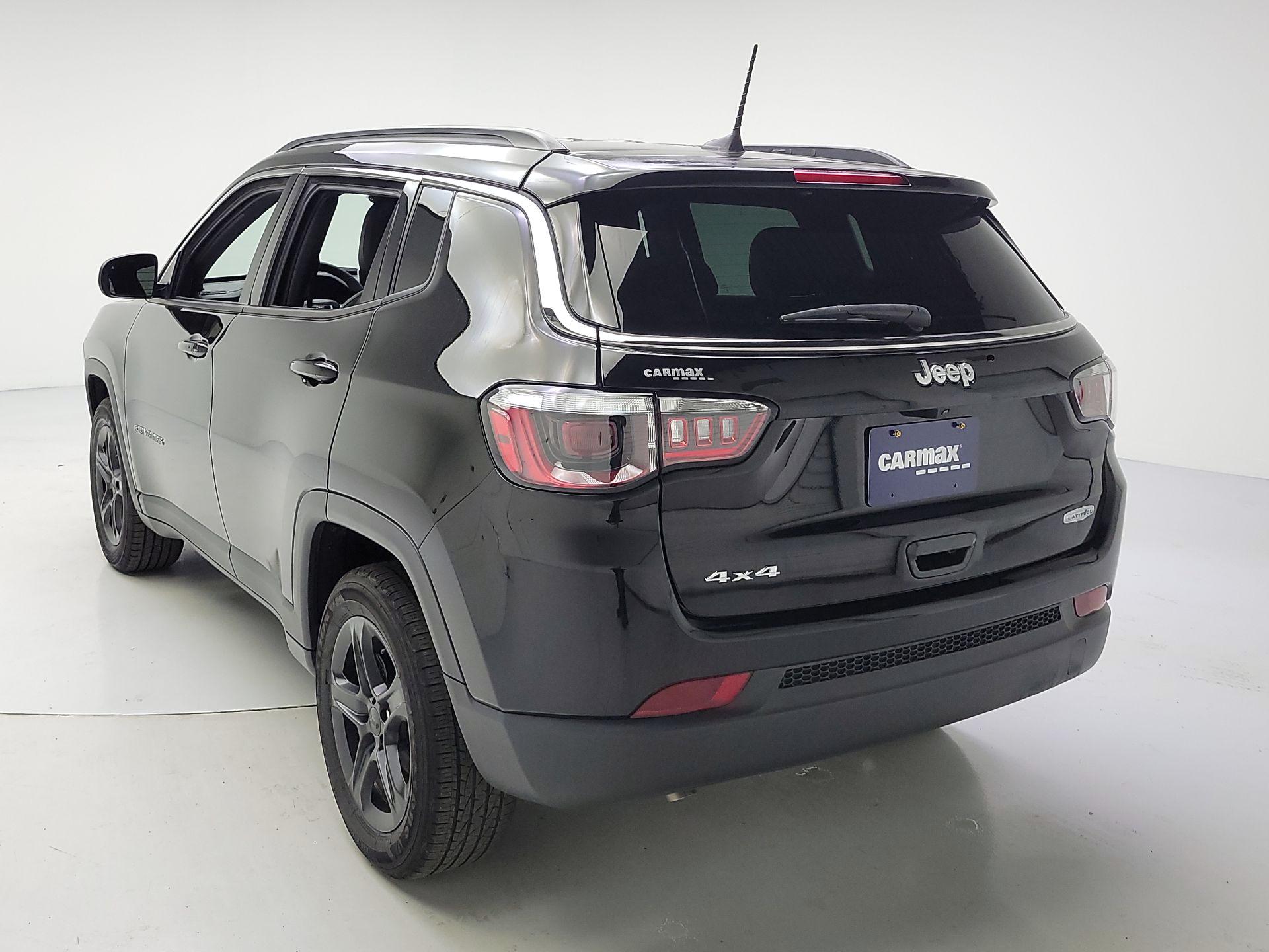 Thumbnail: 2023 Jeep Compass - 7