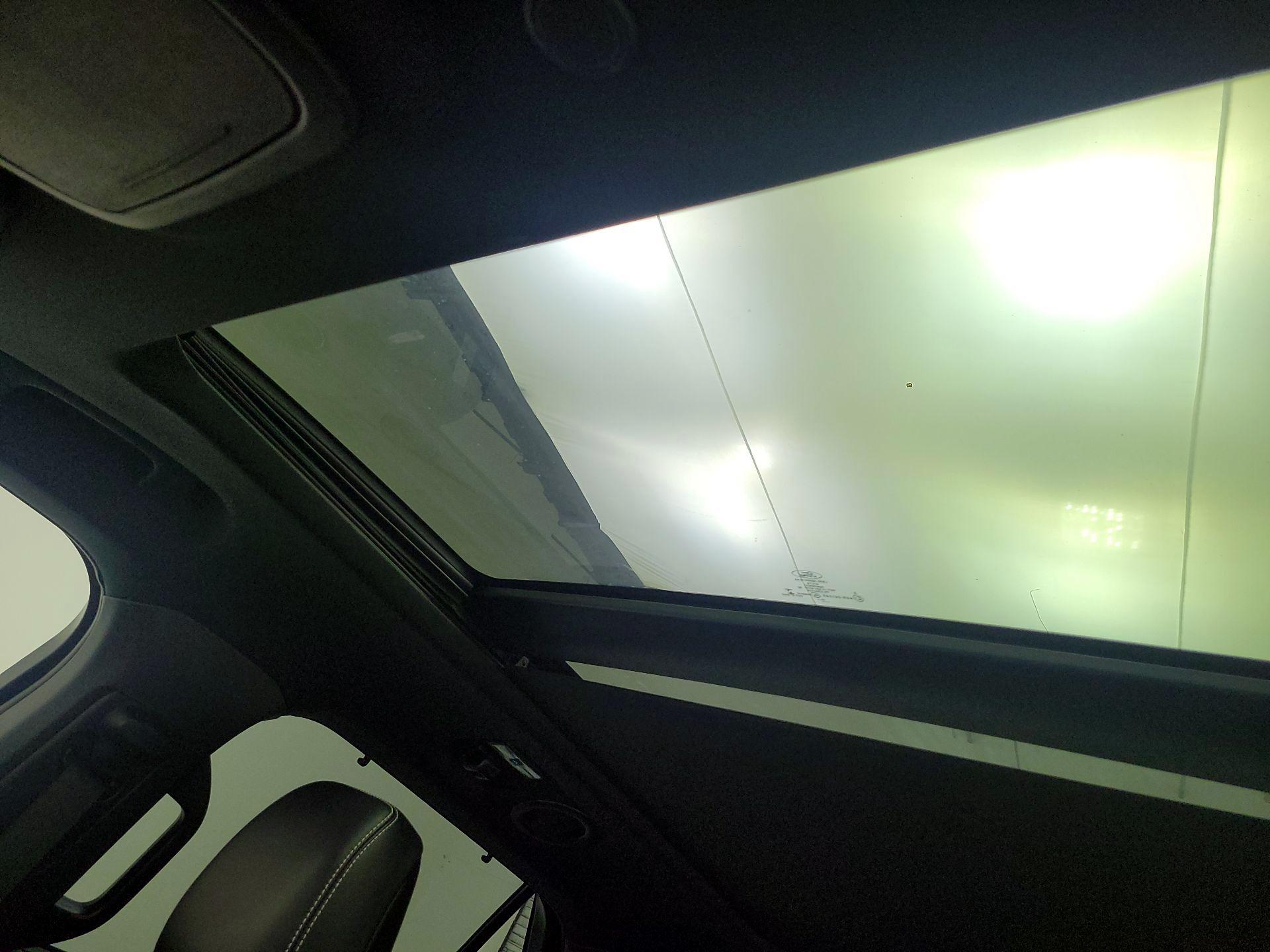 Thumbnail: 2020 Ford Explorer - 18