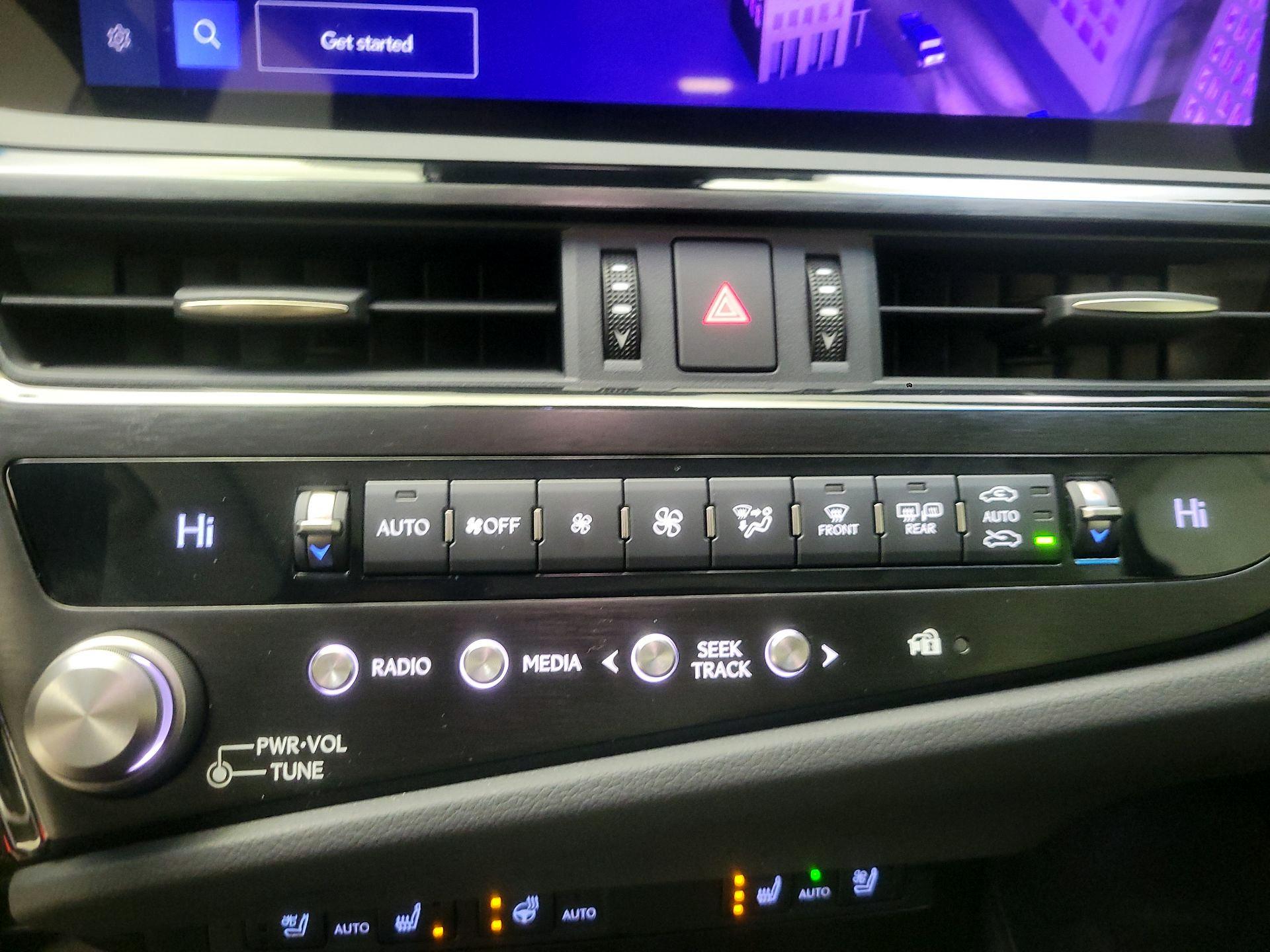 Thumbnail: 2024 Lexus ES - 16