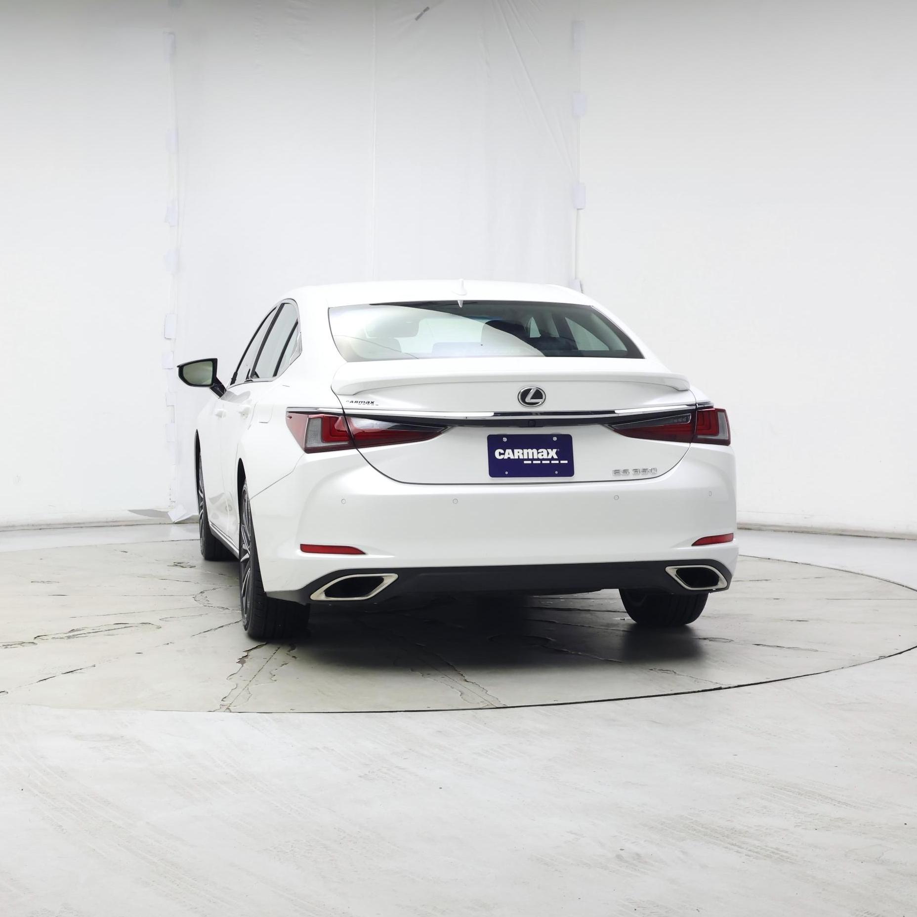 Thumbnail: 2024 Lexus ES - 6