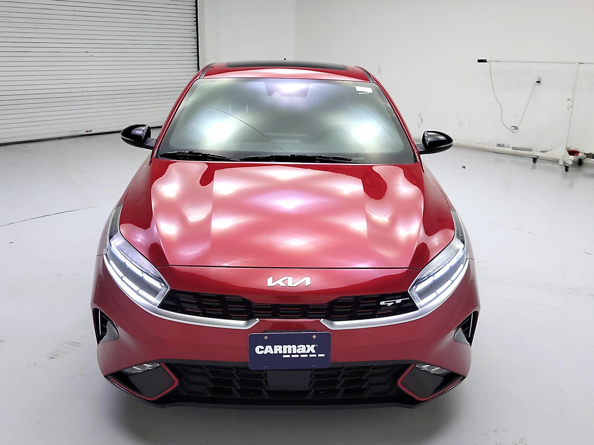 Thumbnail: 2022 Kia Forte - 2