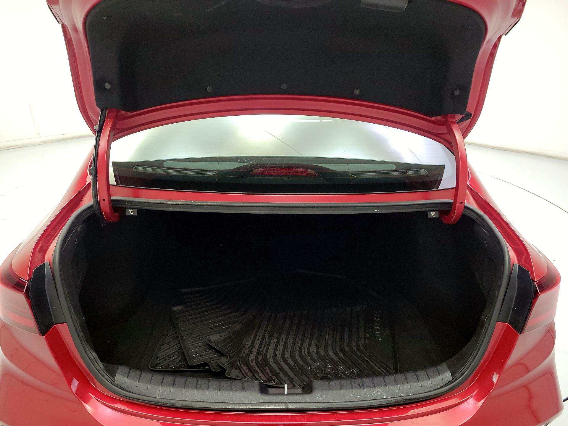 Thumbnail: 2022 Kia Forte - 20