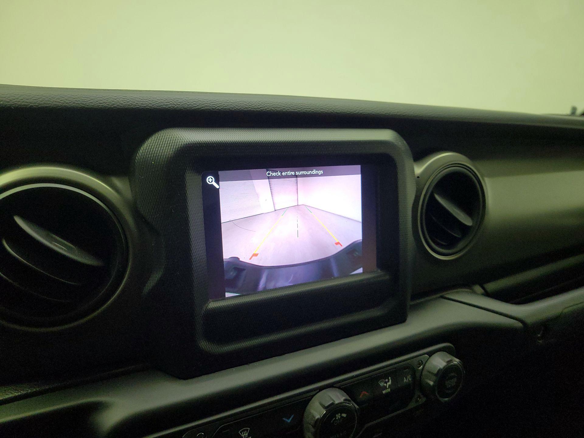 Thumbnail: 2022 Jeep Gladiator - 14