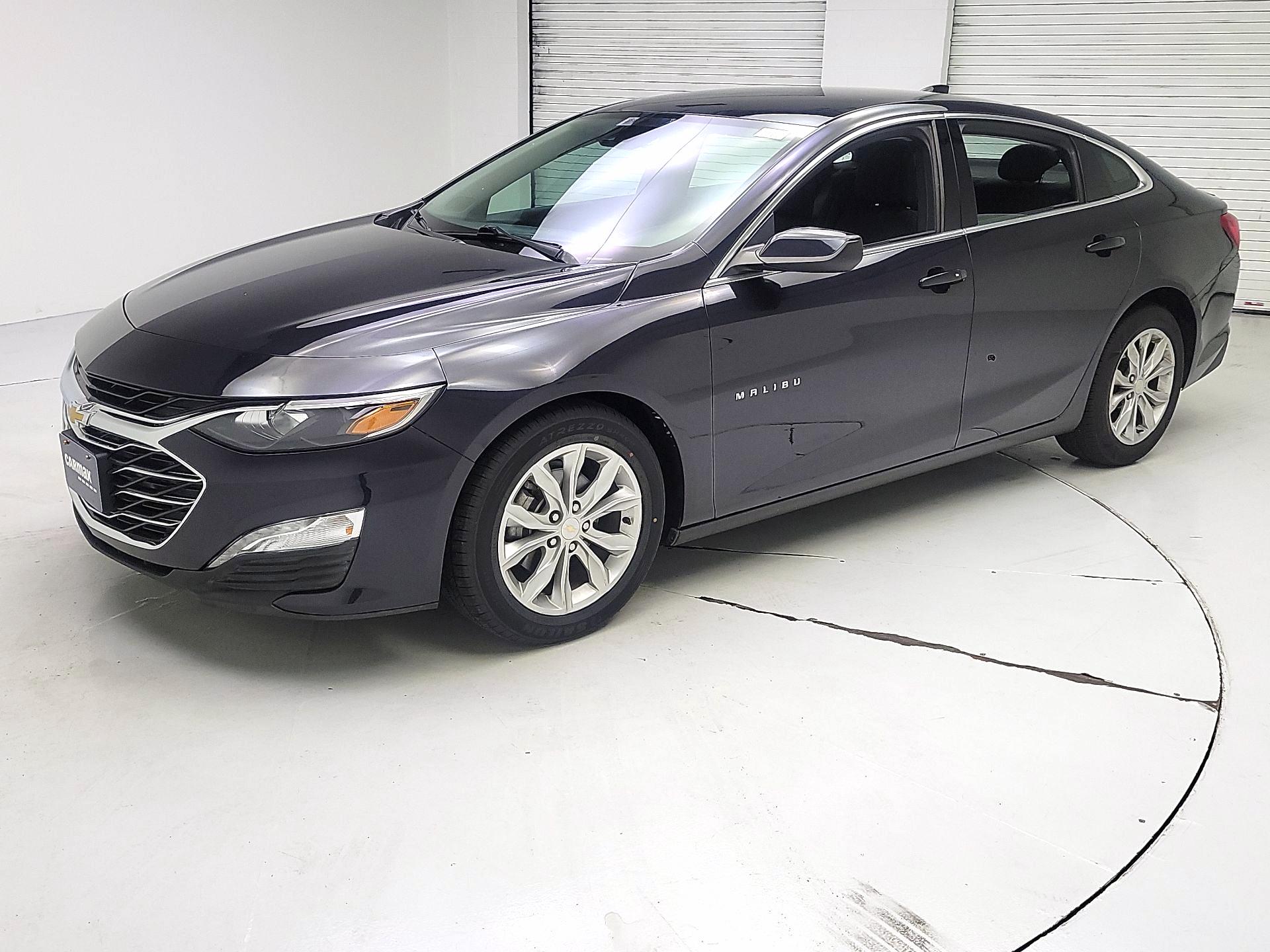 Thumbnail: 2023 Chevrolet Malibu - 3