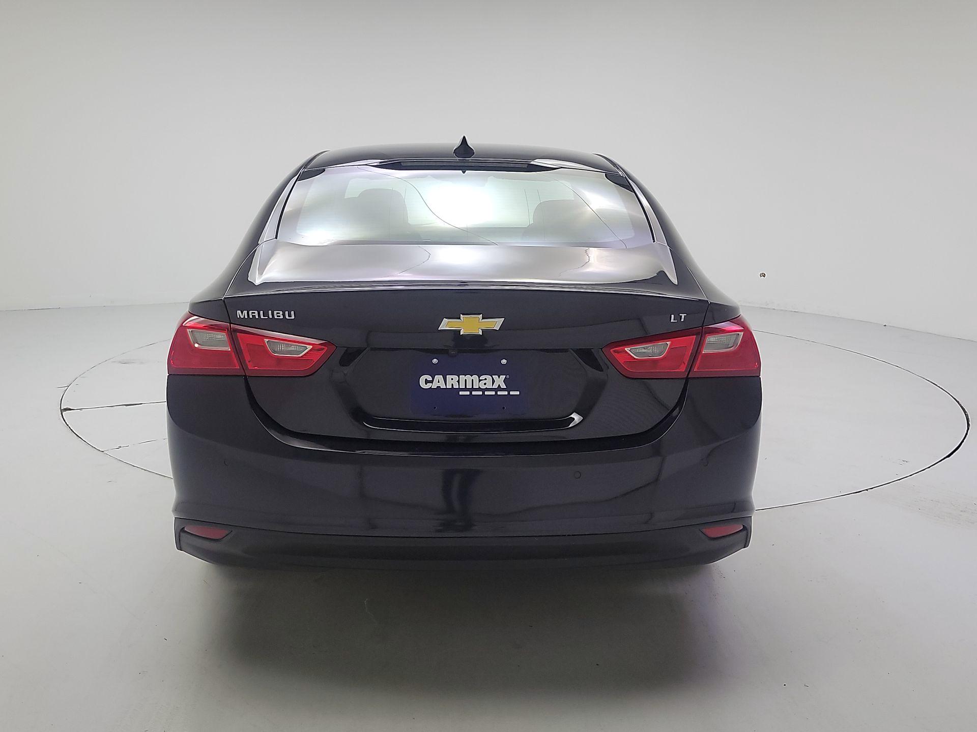 Thumbnail: 2023 Chevrolet Malibu - 6