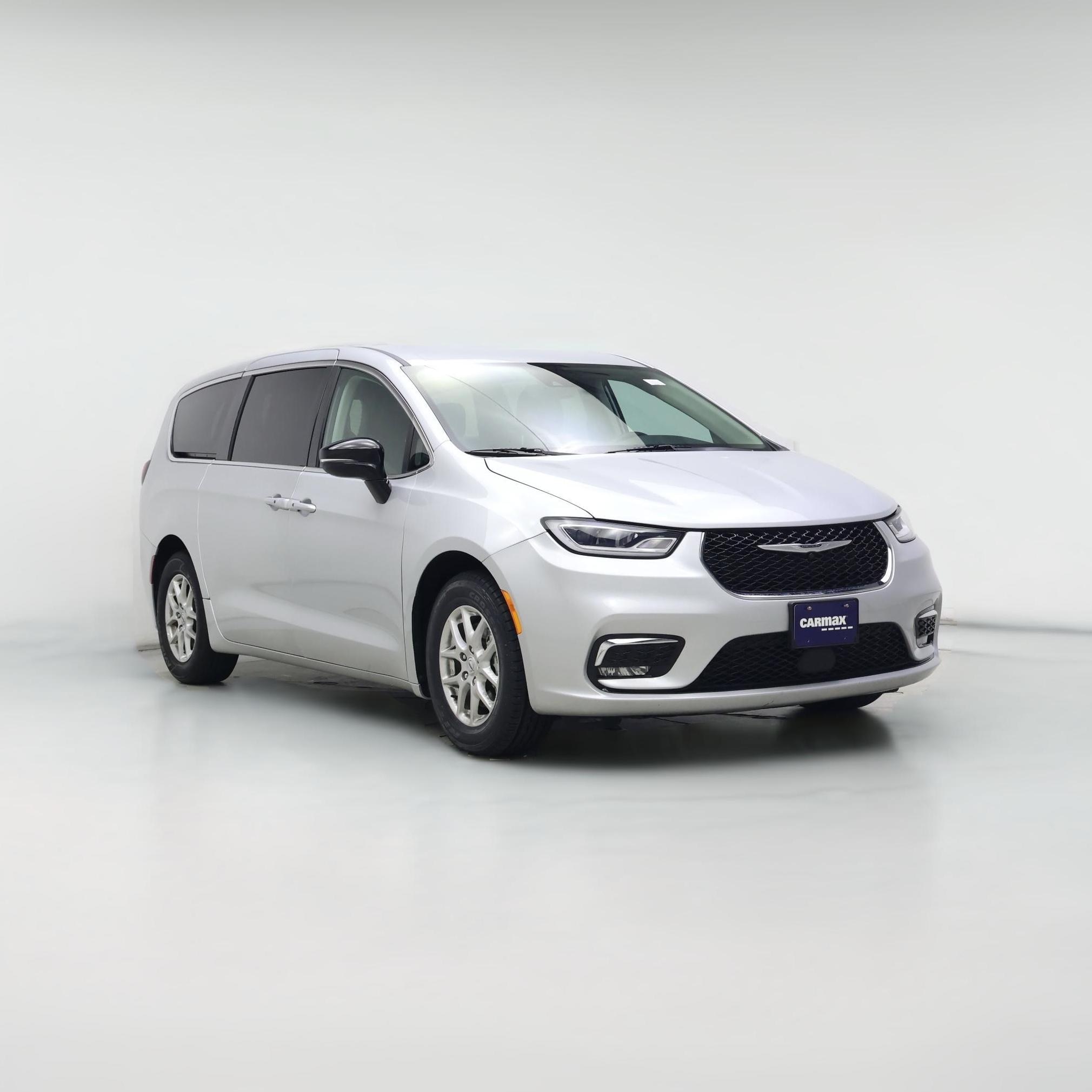 Thumbnail: 2024 Chrysler Pacifica - 1