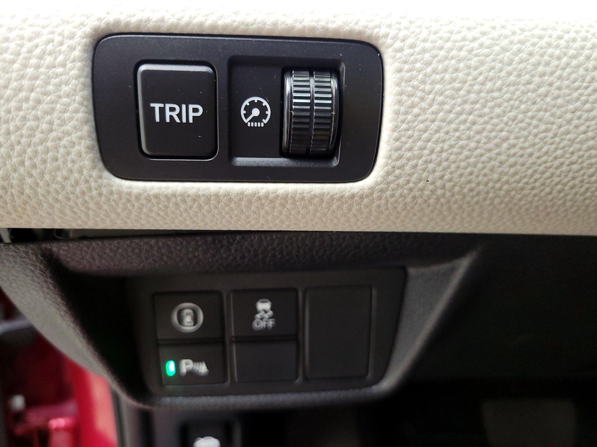 Thumbnail: 2022 Honda Accord - 13