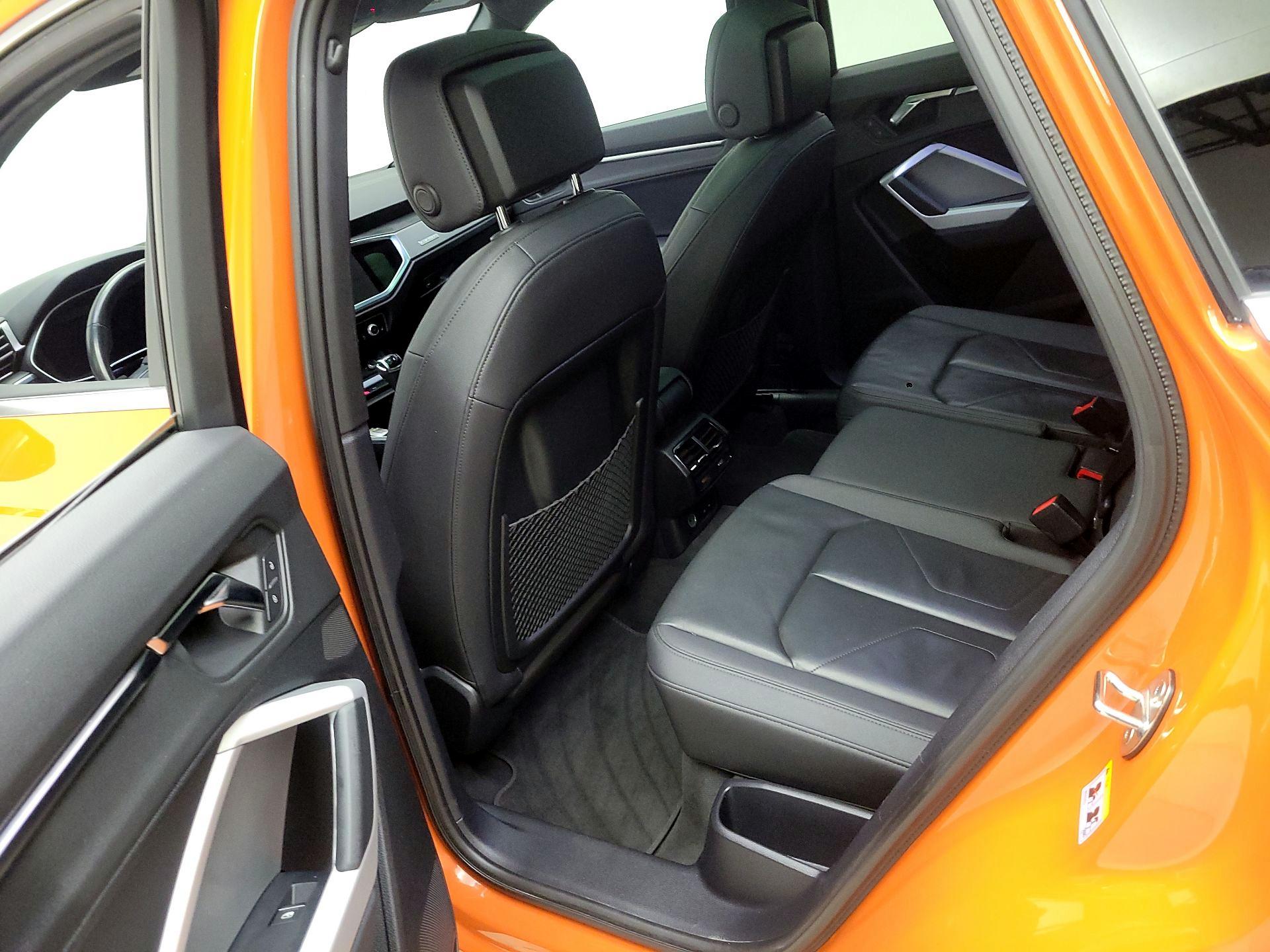 Thumbnail: 2023 Audi Q3 - 19