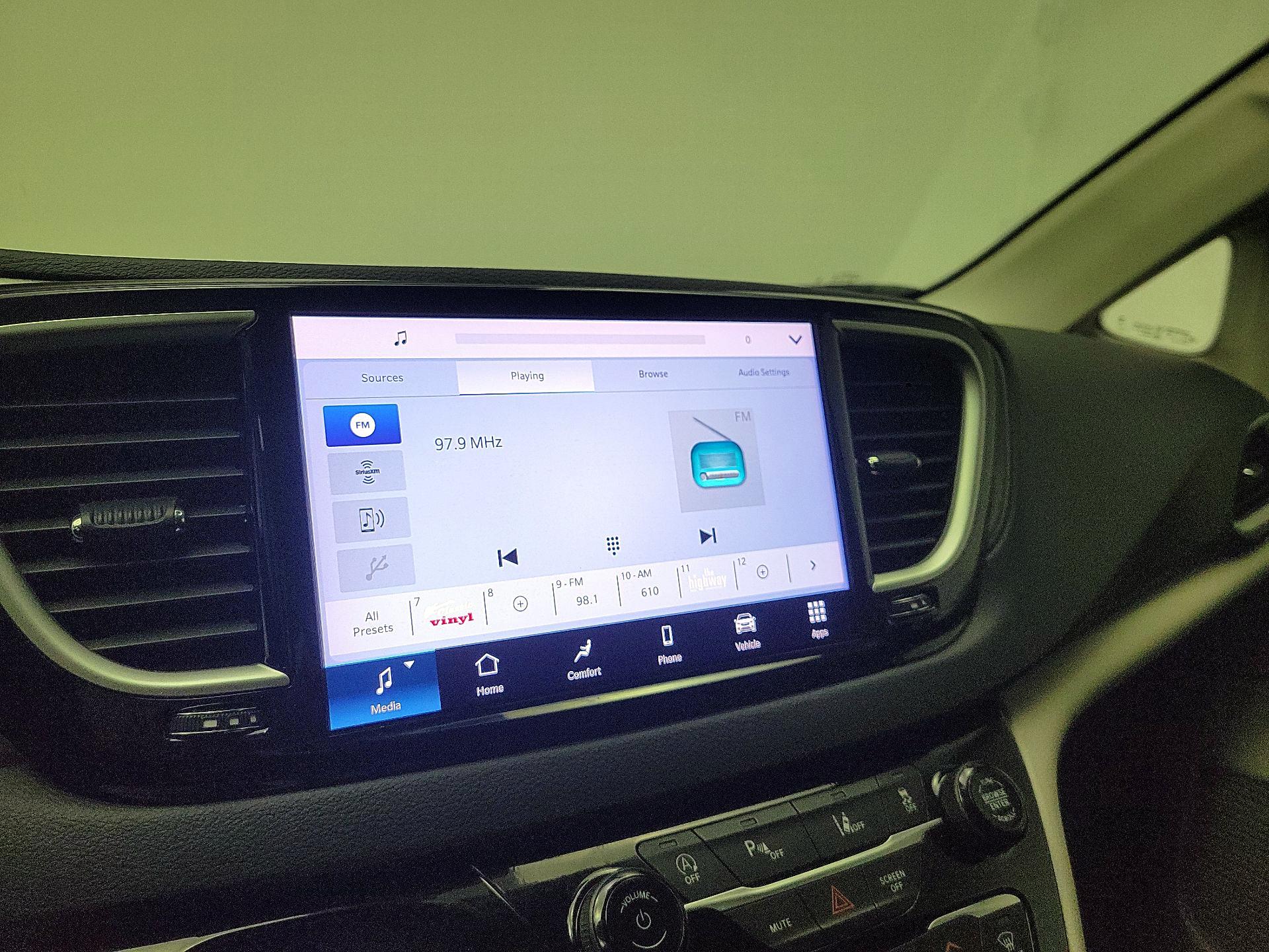 Thumbnail: 2024 Chrysler Pacifica - 15