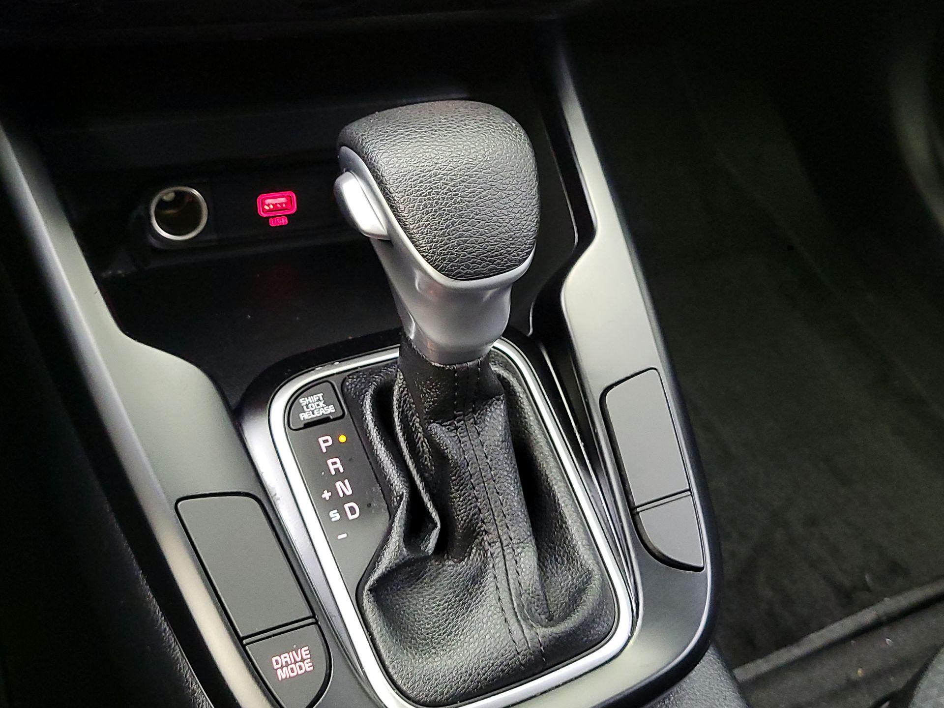 Thumbnail: 2022 Kia Soul - 17