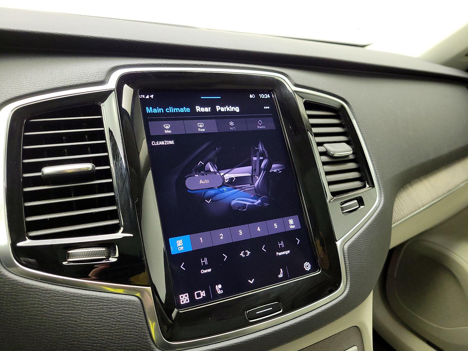 Thumbnail: 2023 Volvo XC90 - 17