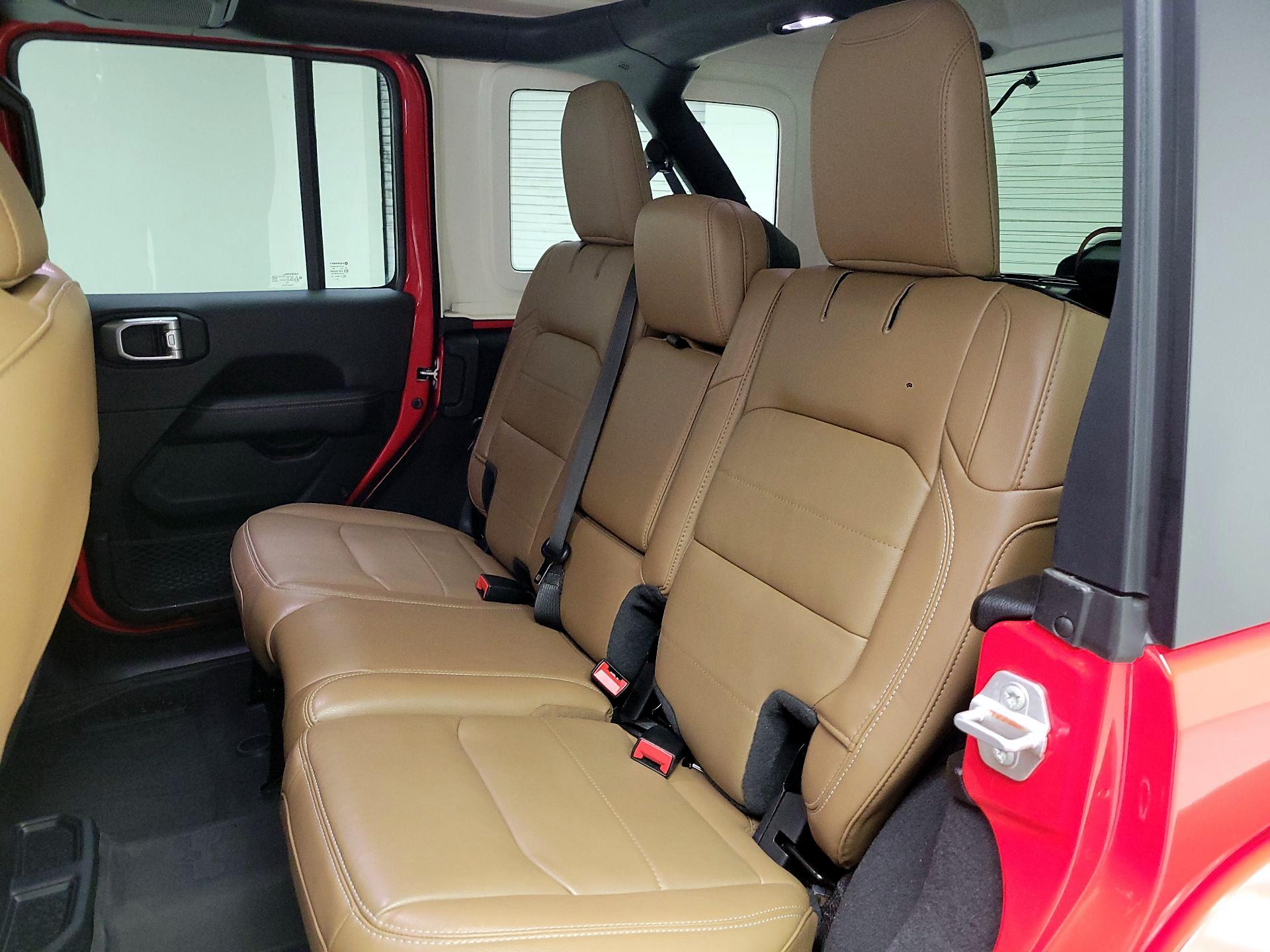 Thumbnail: 2023 Jeep Wrangler - 19