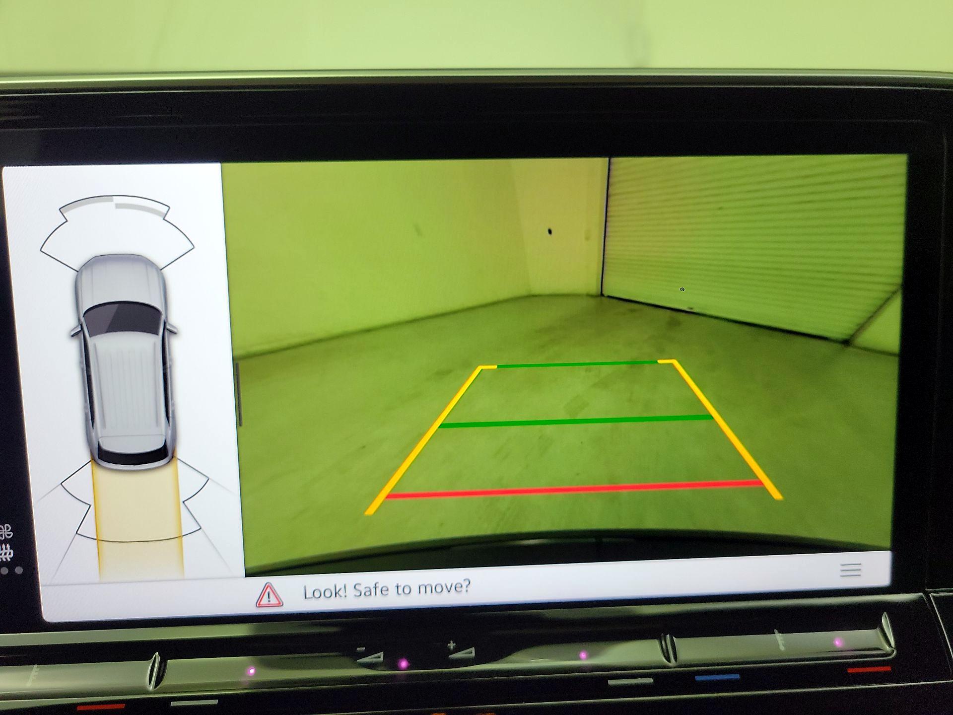 Thumbnail: 2024 Volkswagen Atlas - 14