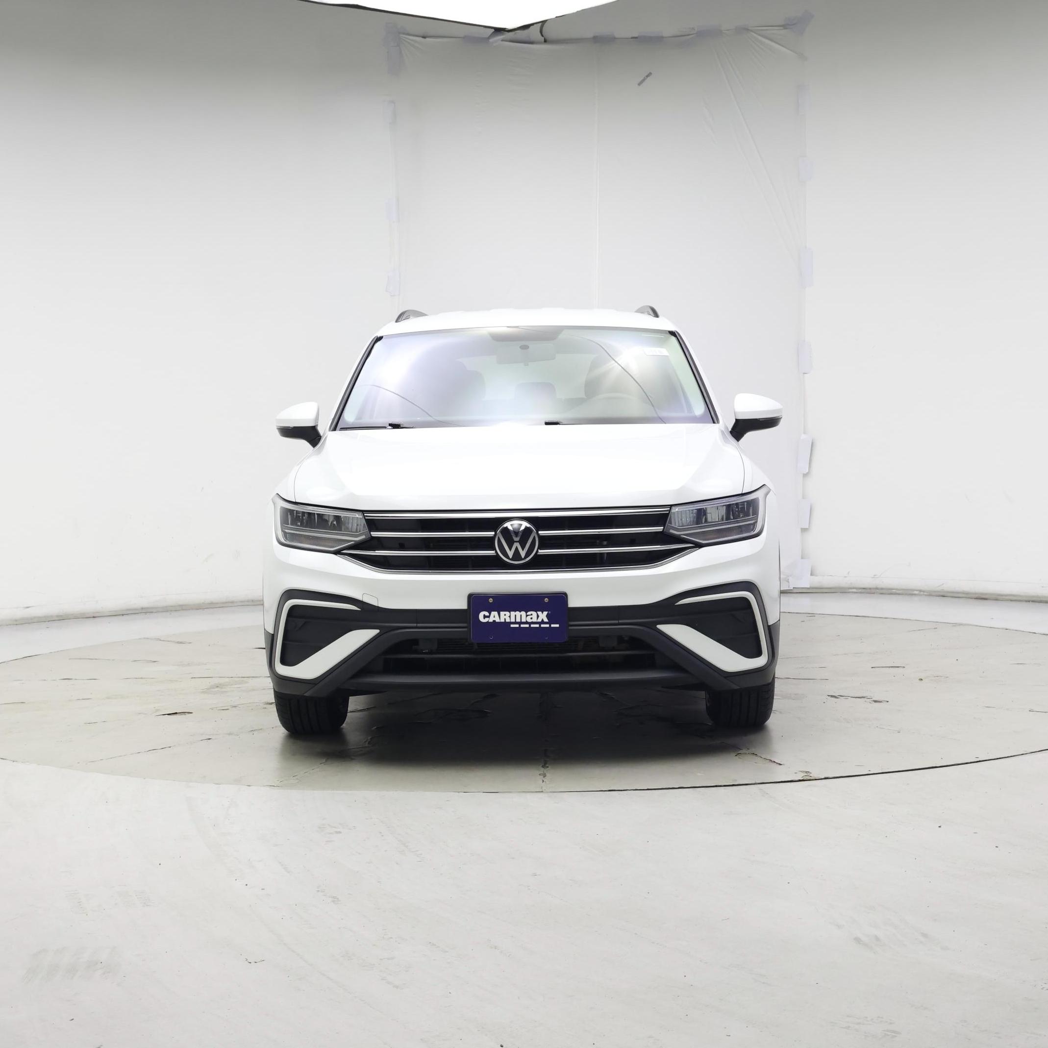 Thumbnail: 2022 Volkswagen Tiguan - 5