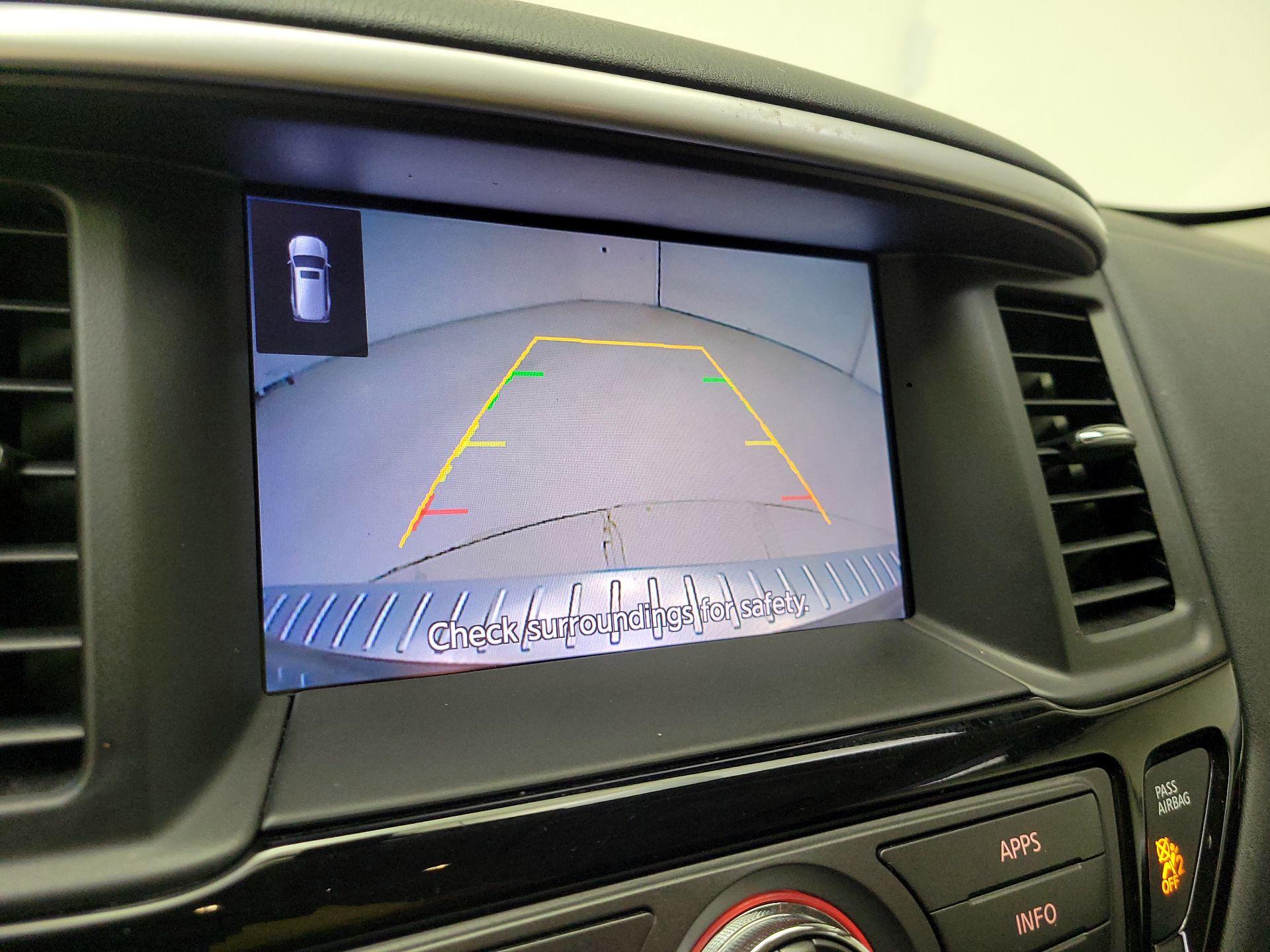 Thumbnail: 2020 Nissan Pathfinder - 14