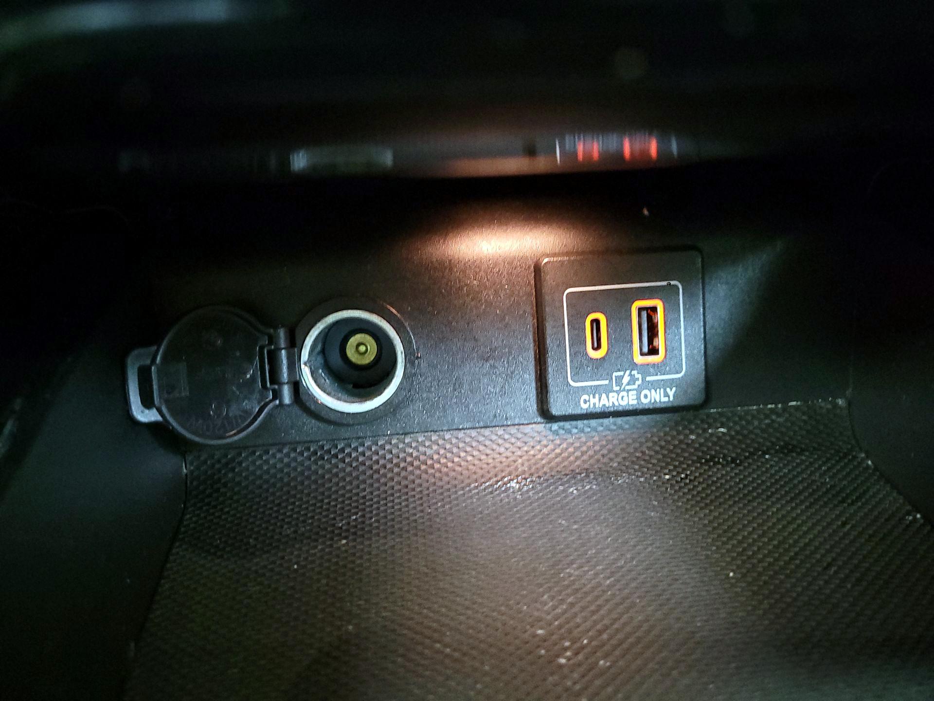 Thumbnail: 2020 Nissan Pathfinder - 18