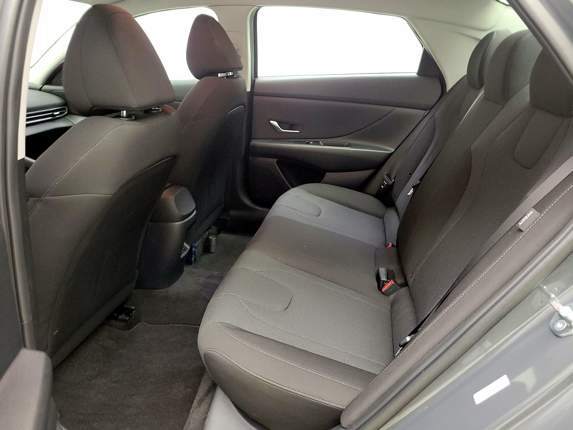 Thumbnail: 2024 Hyundai Elantra - 19