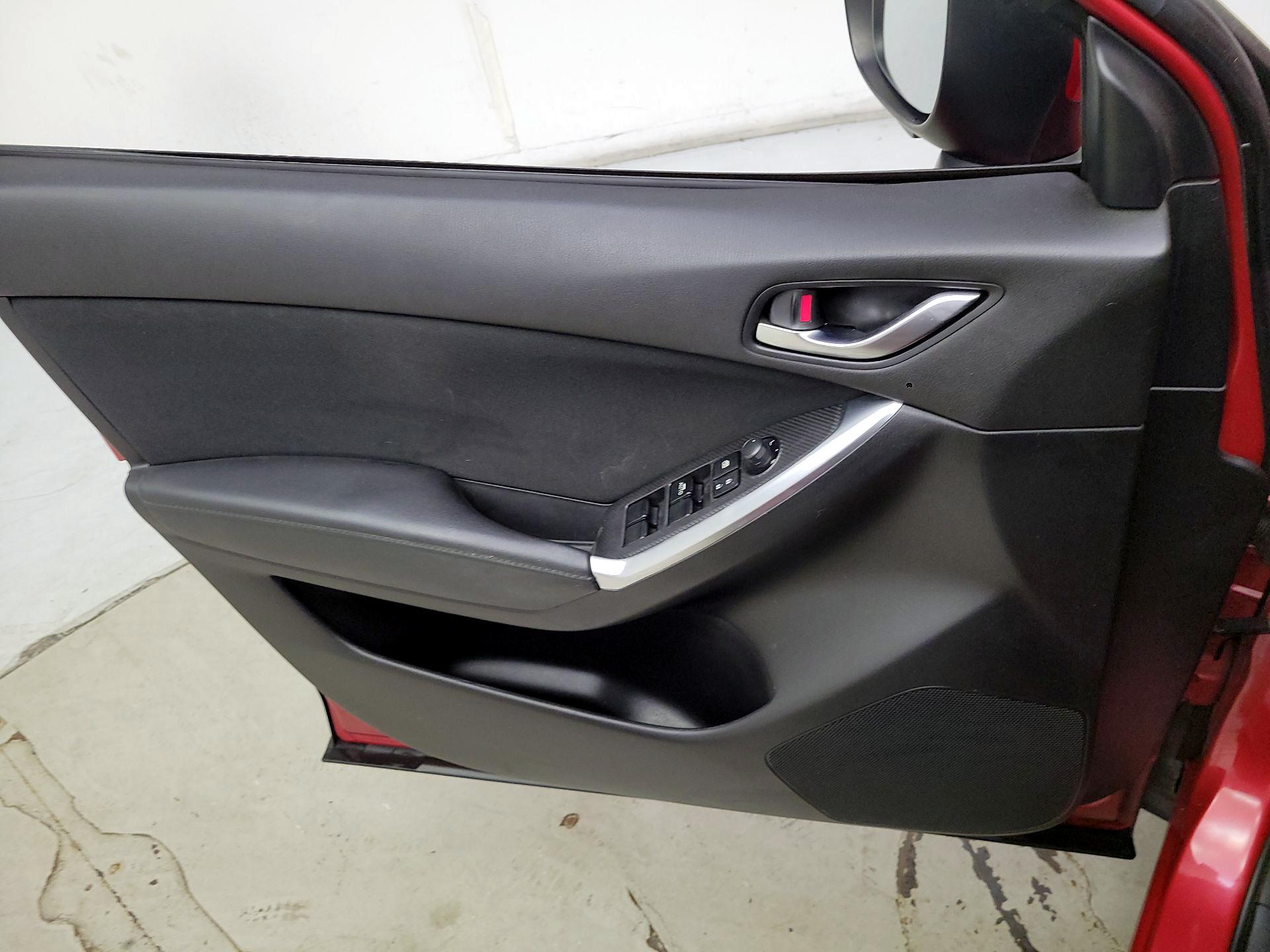 Thumbnail: 2016 Mazda CX-5 - 12