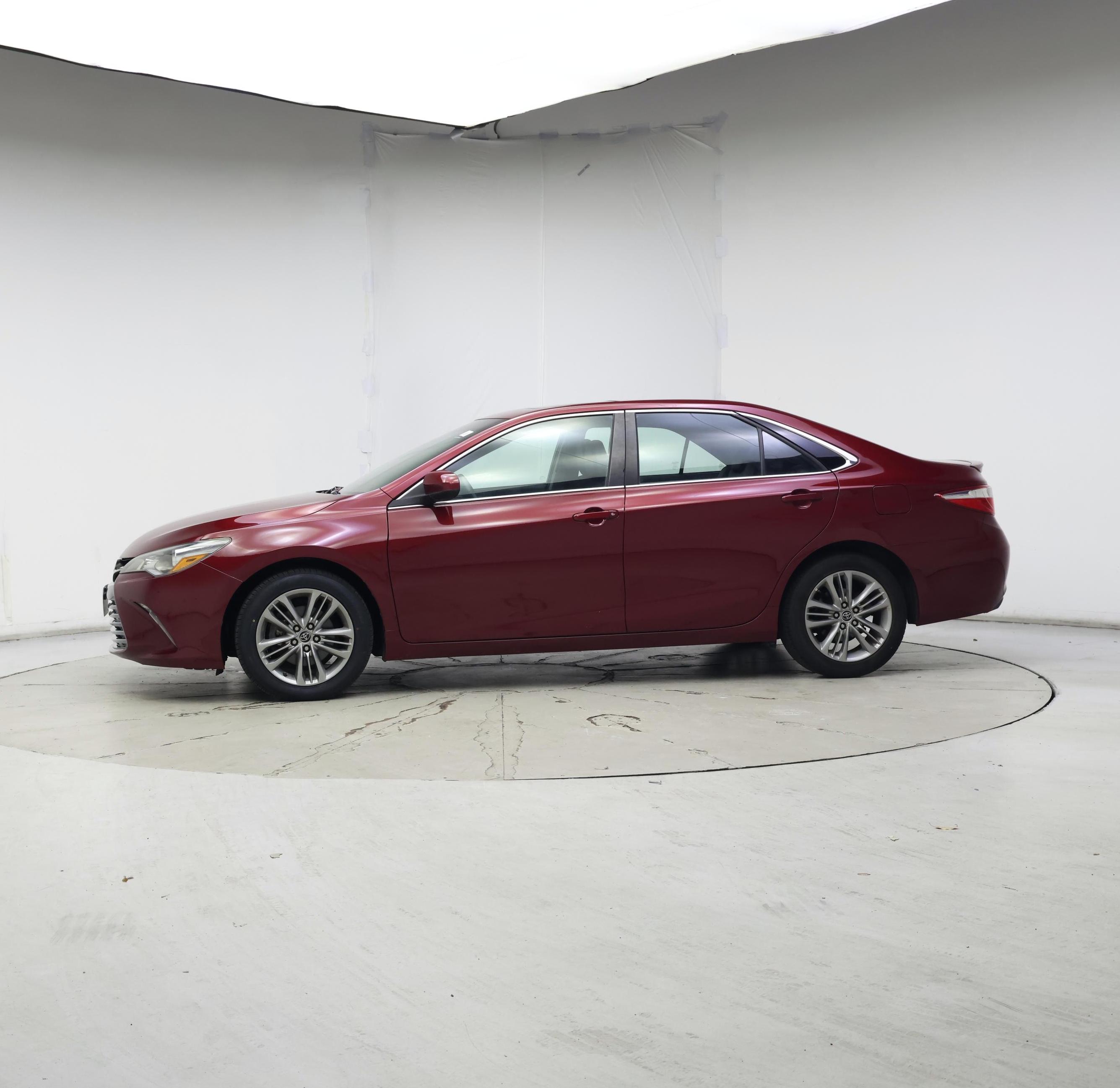 Thumbnail: 2015 Toyota Camry - 3