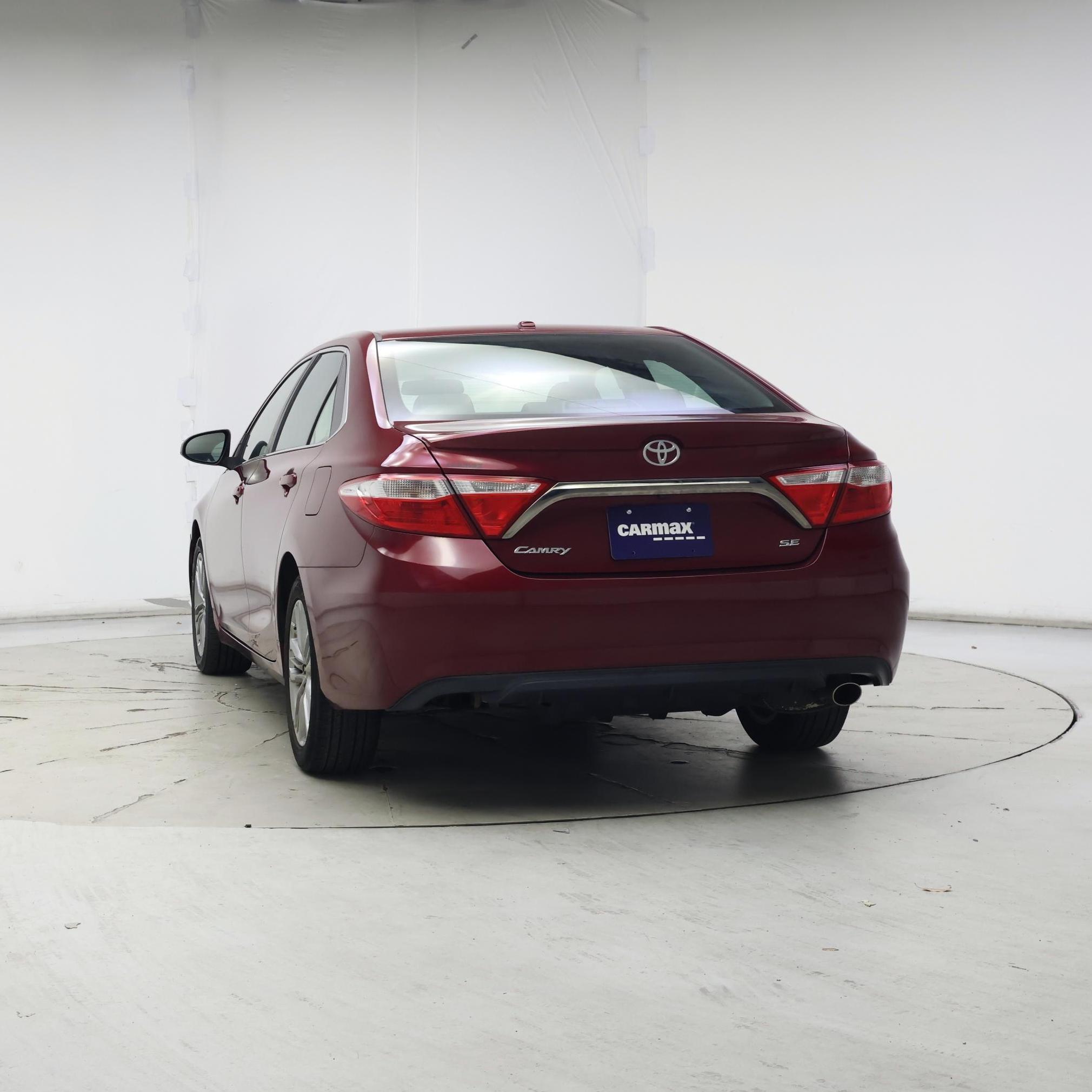 Thumbnail: 2015 Toyota Camry - 6