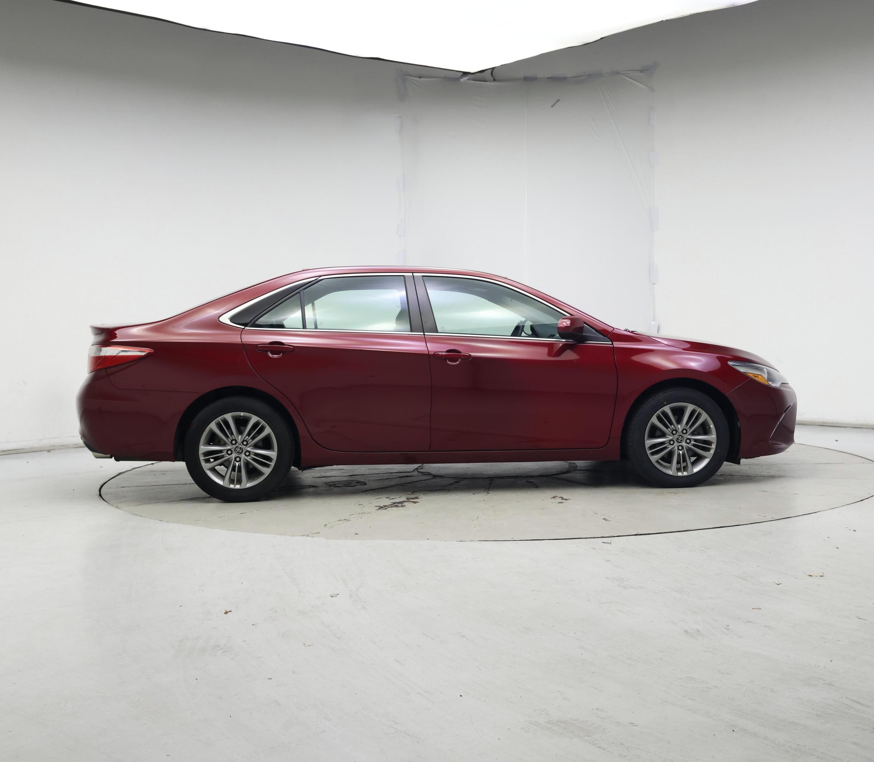 Thumbnail: 2015 Toyota Camry - 7