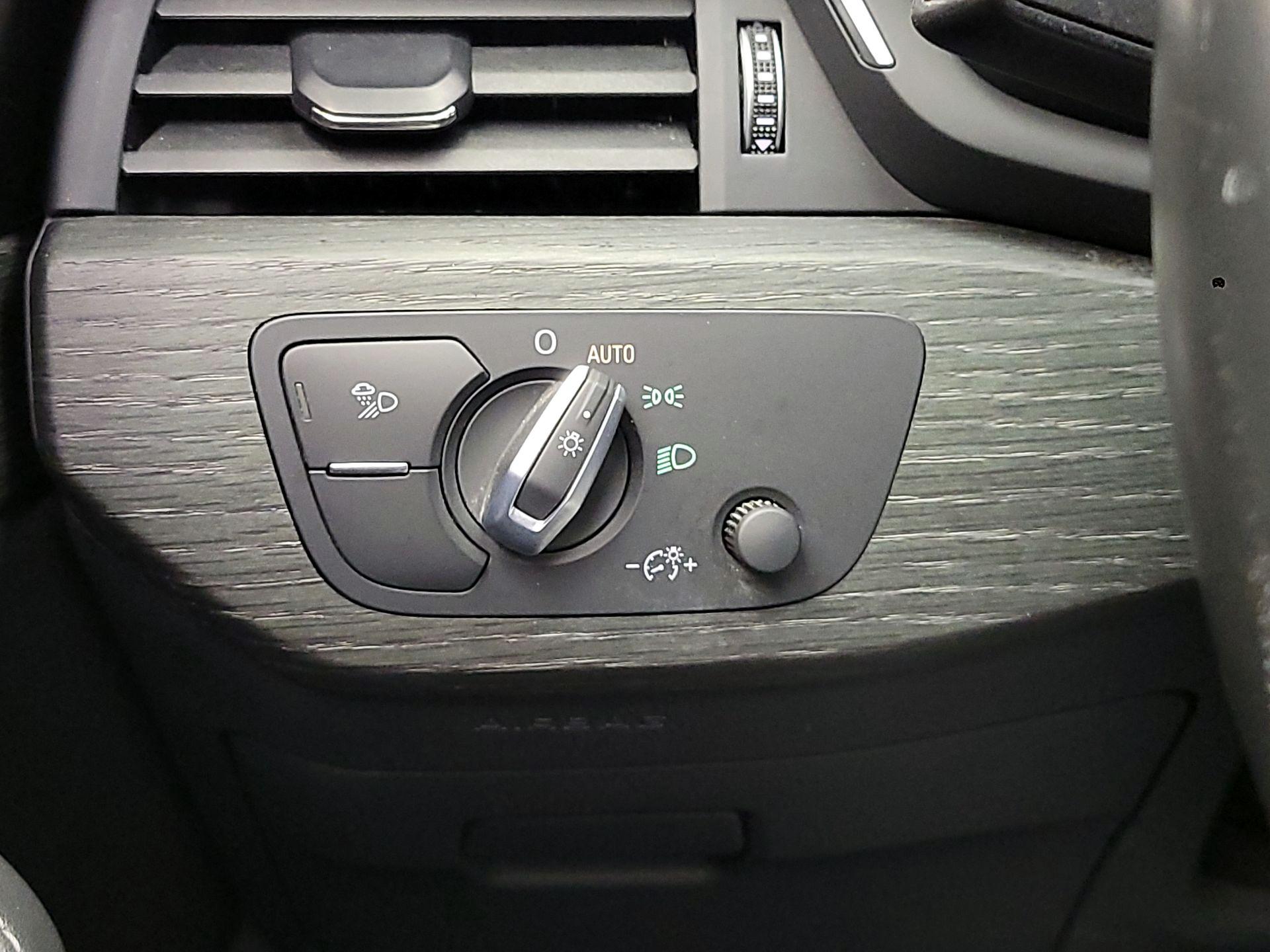 Thumbnail: 2022 Audi A4 - 13