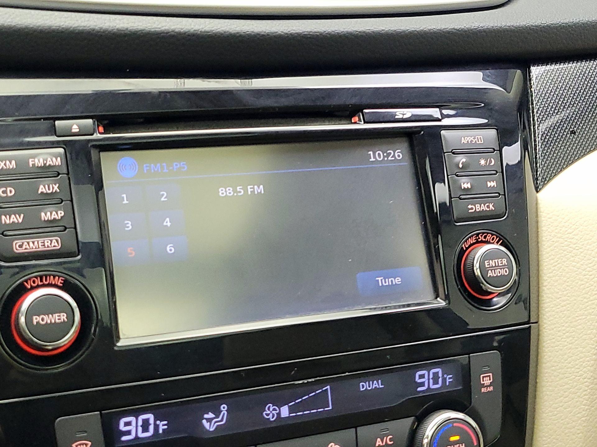 Thumbnail: 2014 Nissan Rogue - 16