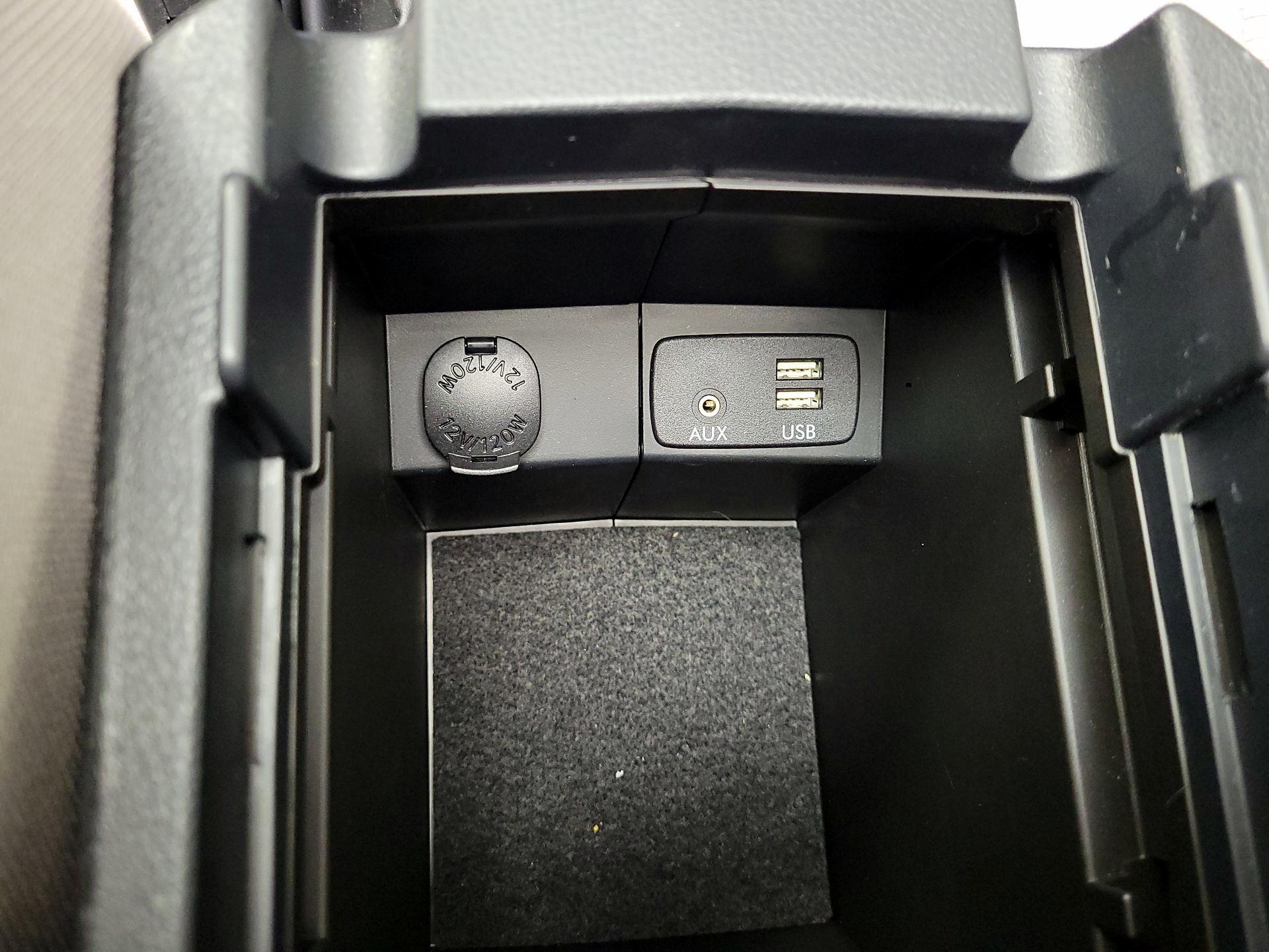 Thumbnail: 2018 Subaru Forester - 18