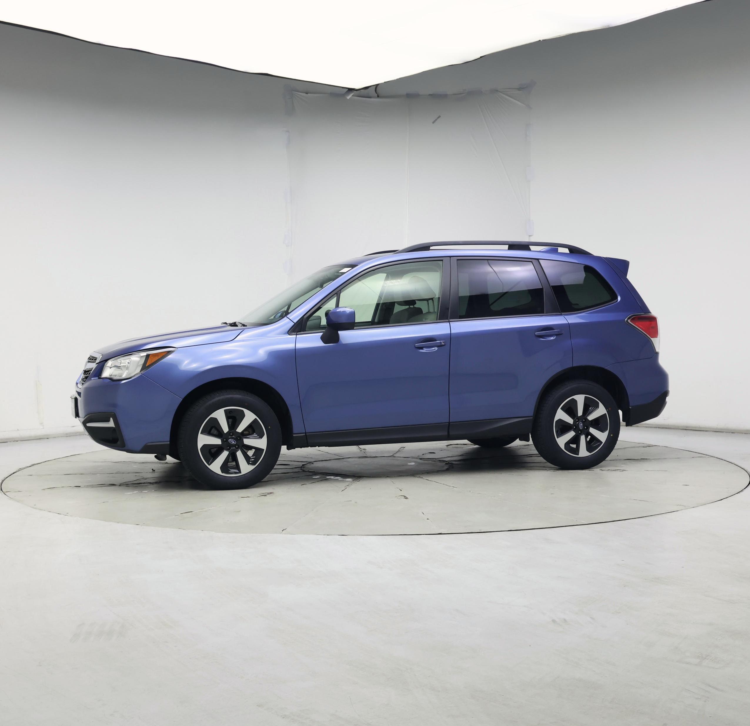 Thumbnail: 2018 Subaru Forester - 3