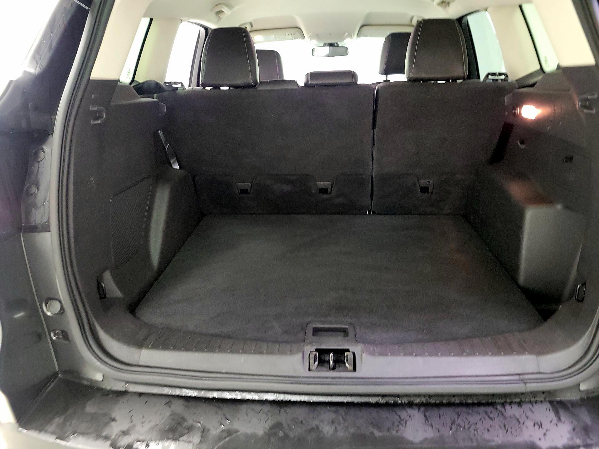 Thumbnail: 2017 Ford Escape - 20