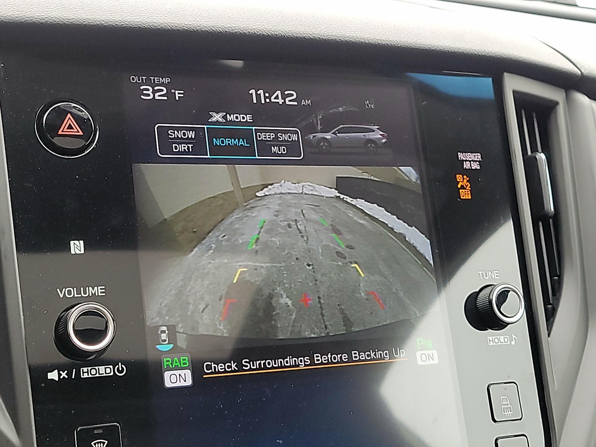 Thumbnail: 2022 Subaru Outback - 12