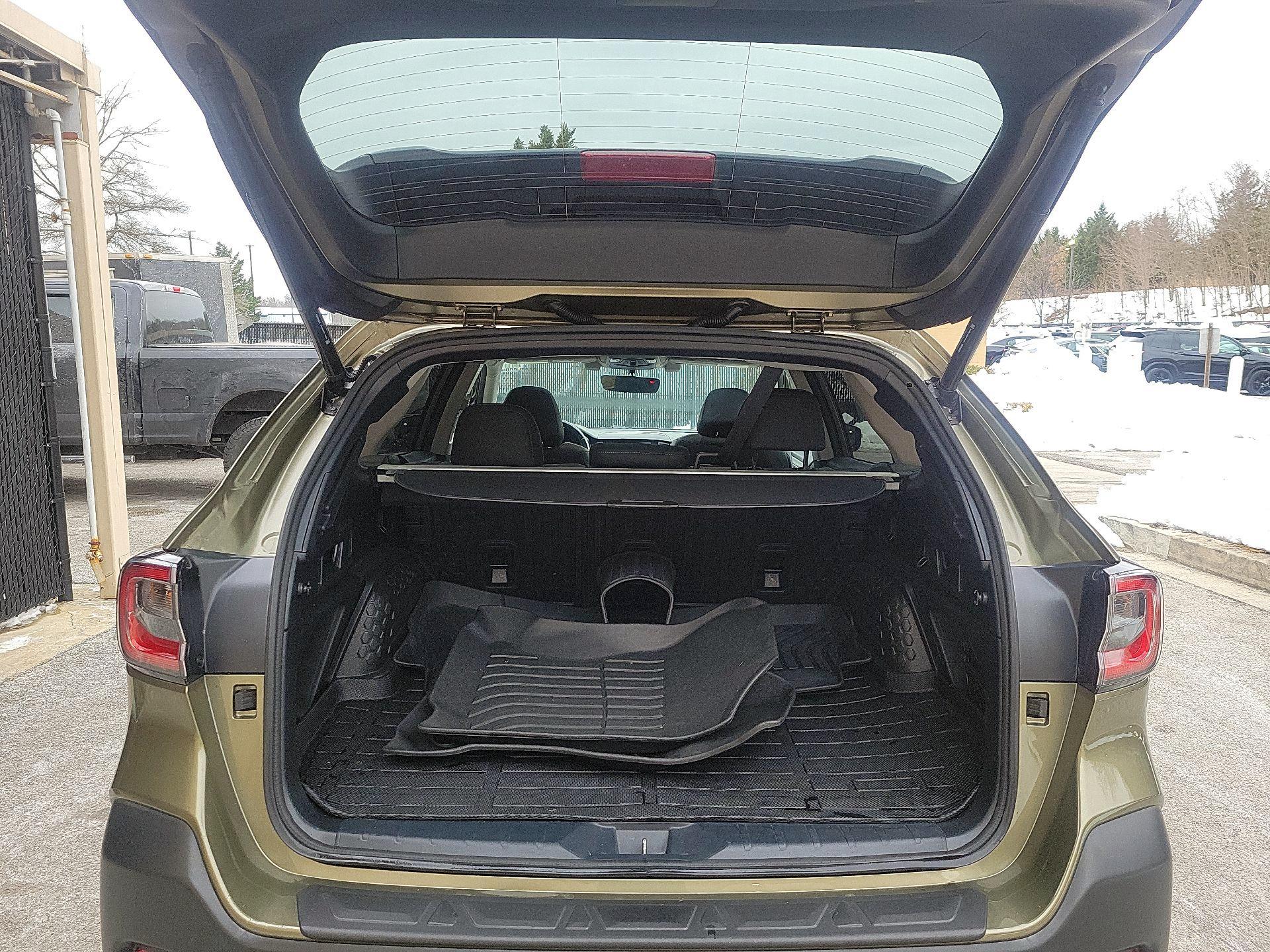 Thumbnail: 2022 Subaru Outback - 19