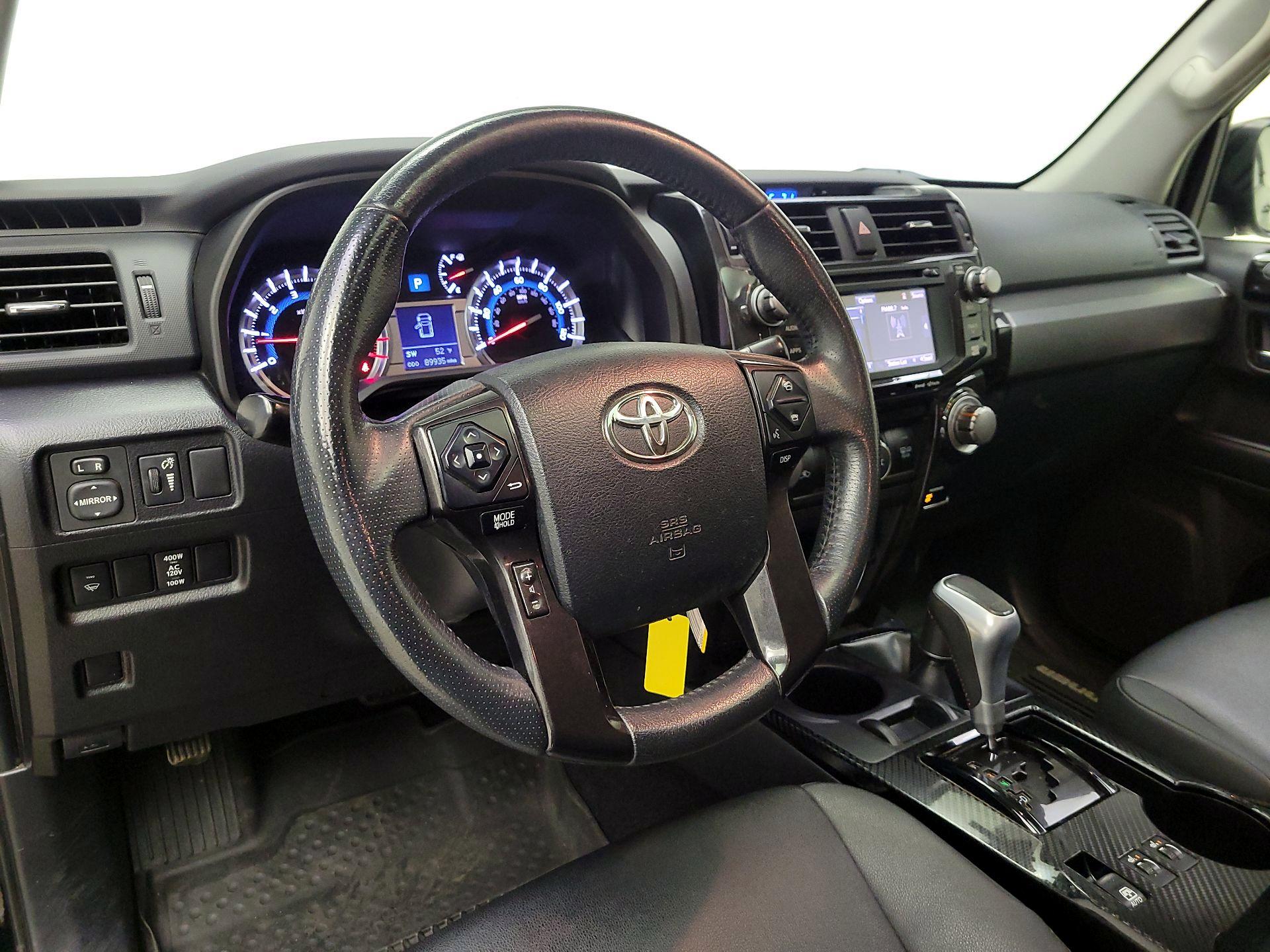 Thumbnail: 2019 Toyota 4Runner - 9