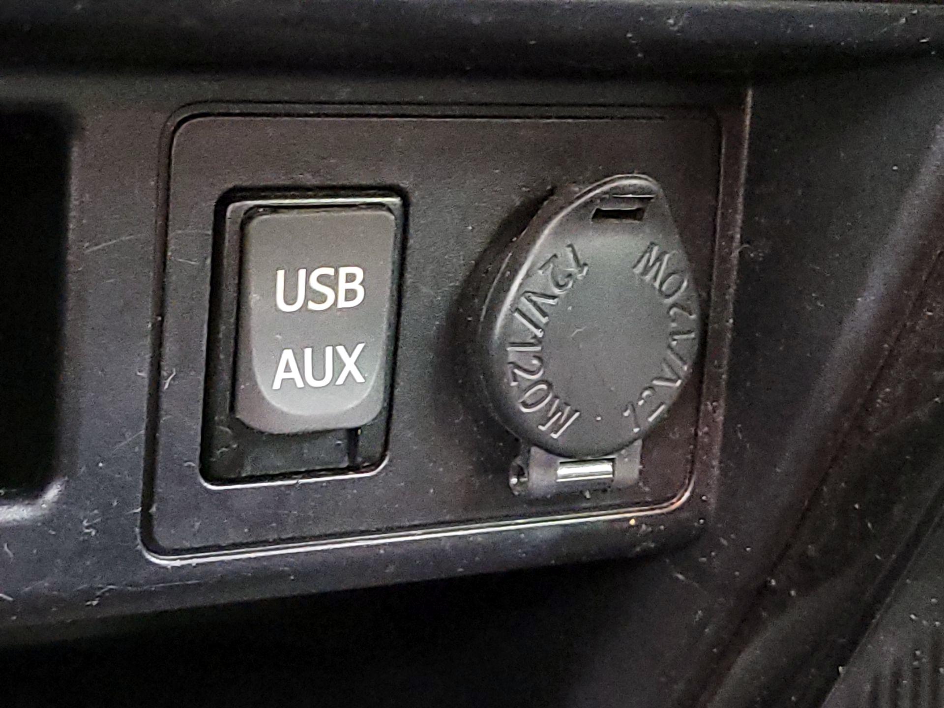 Thumbnail: 2019 Toyota 4Runner - 18