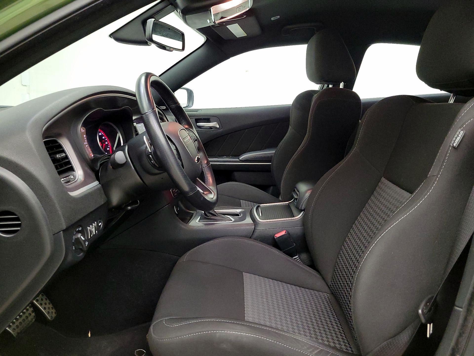 Thumbnail: 2022 Dodge Charger - 11