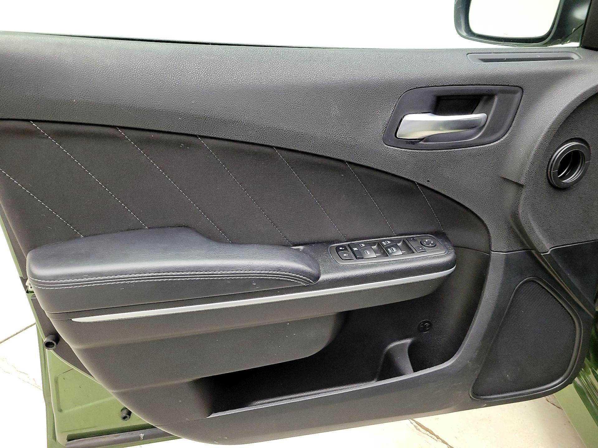 Thumbnail: 2022 Dodge Charger - 12