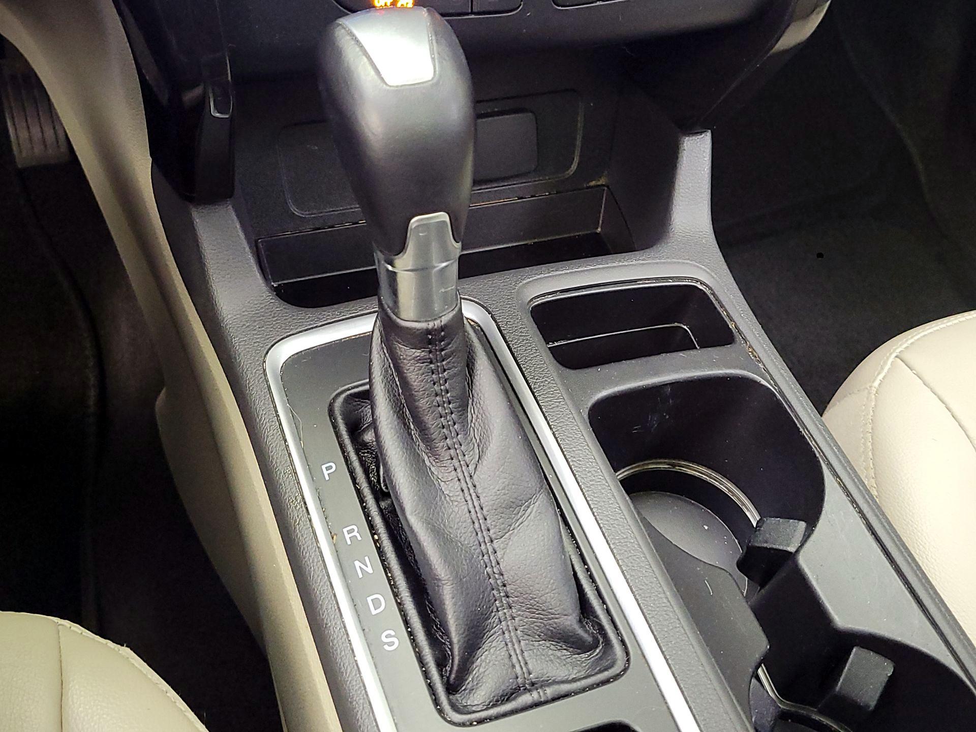 Thumbnail: 2017 Ford Escape - 17