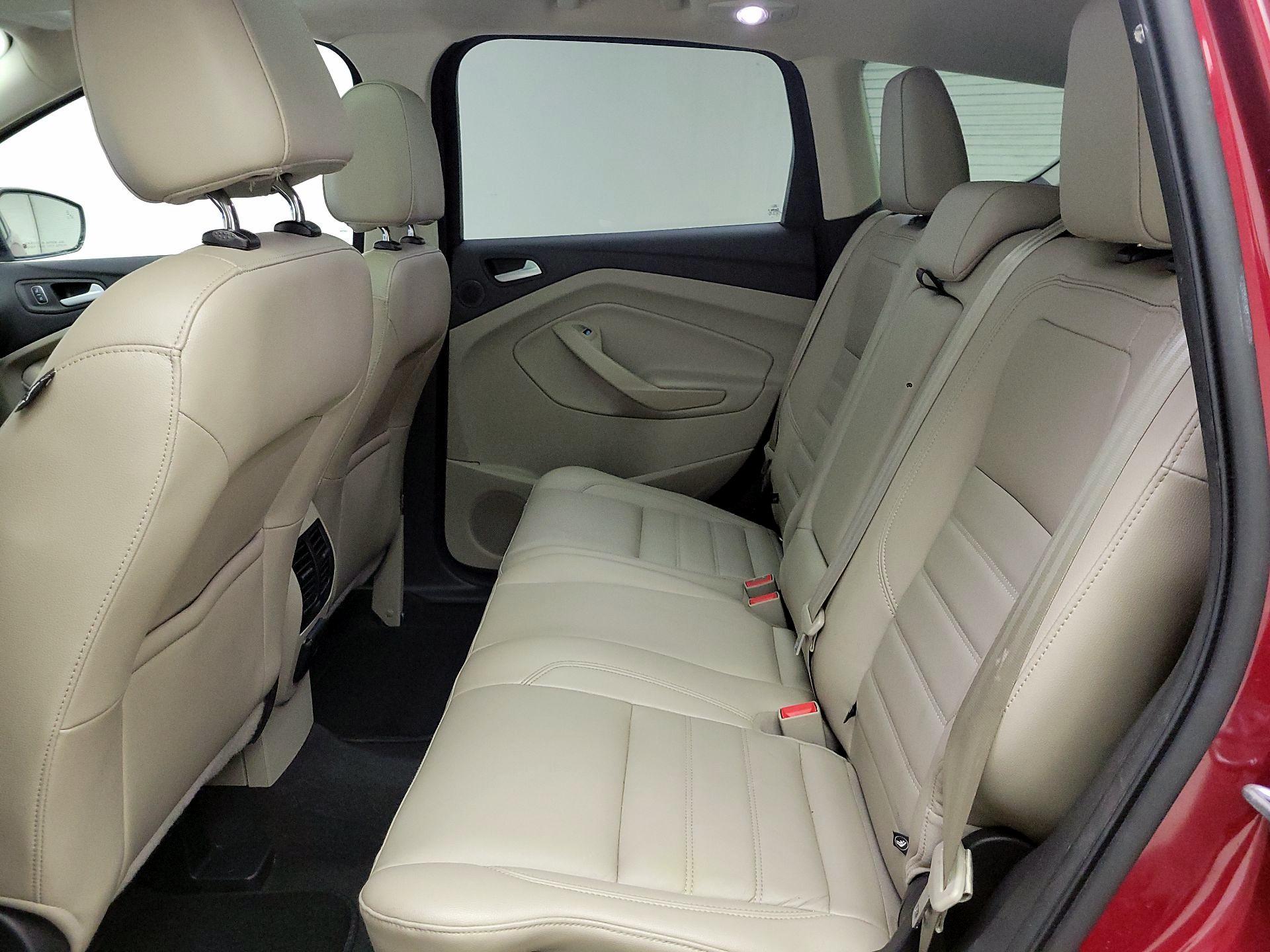 Thumbnail: 2017 Ford Escape - 20