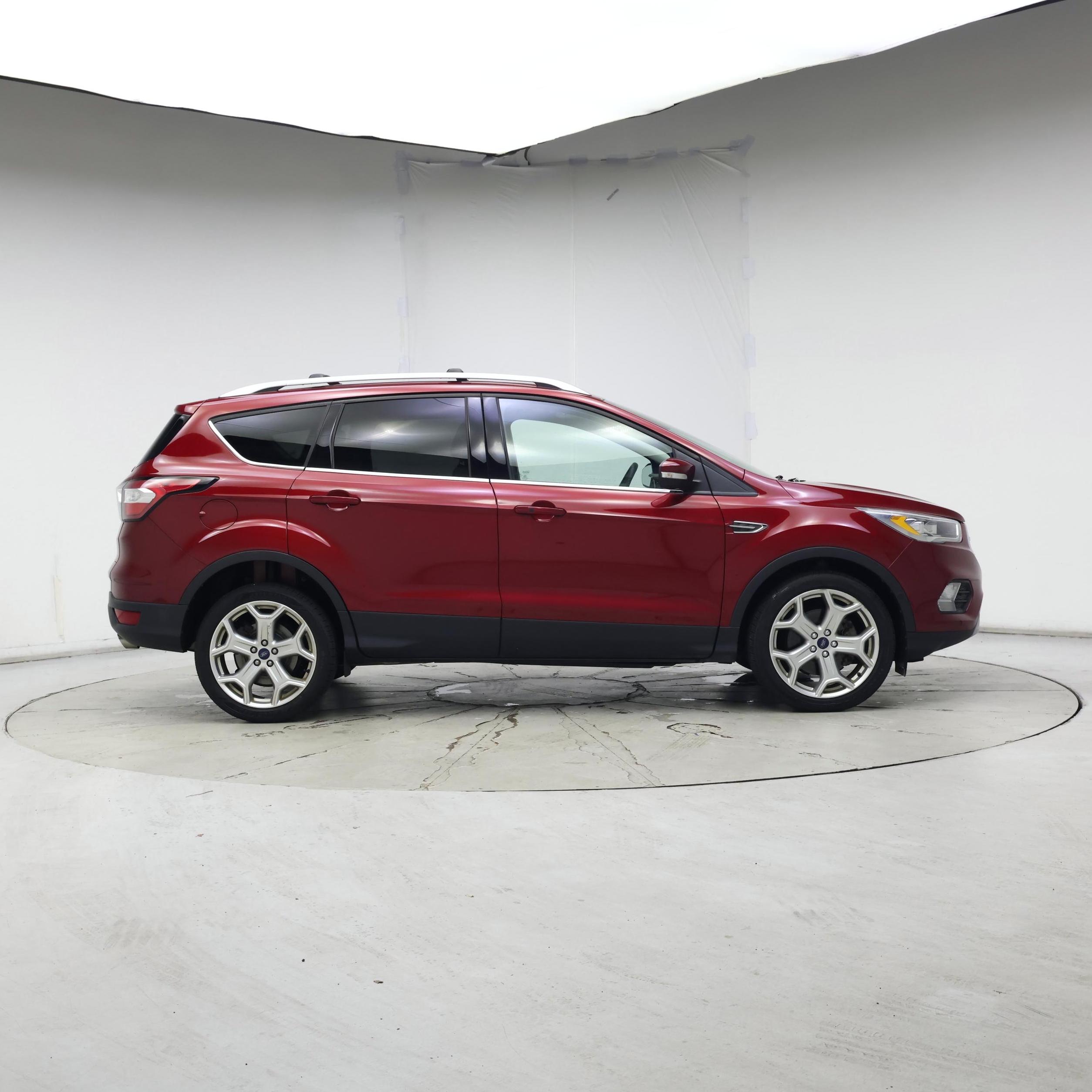 Thumbnail: 2017 Ford Escape - 7