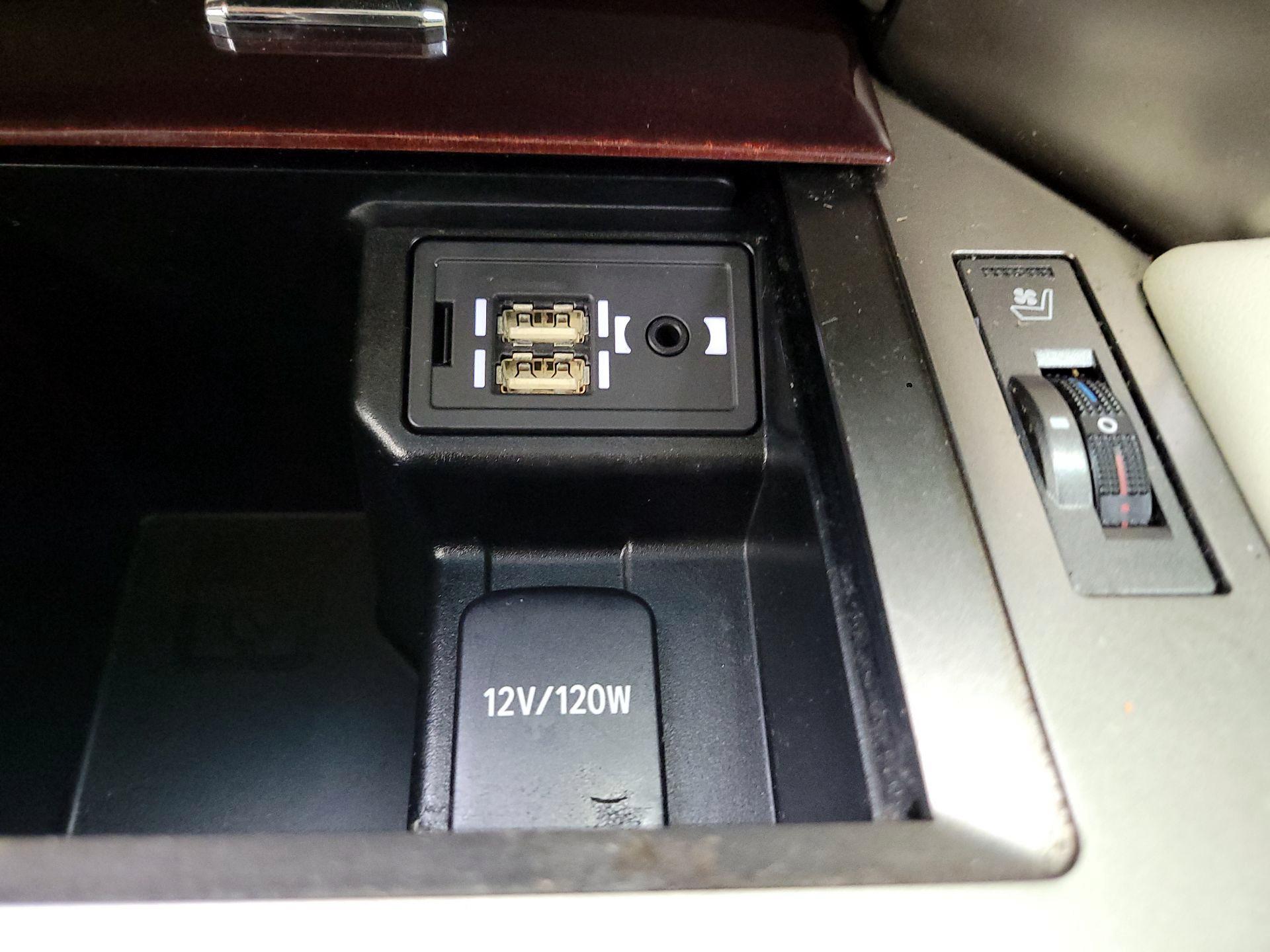 Thumbnail: 2017 Lexus GX - 16