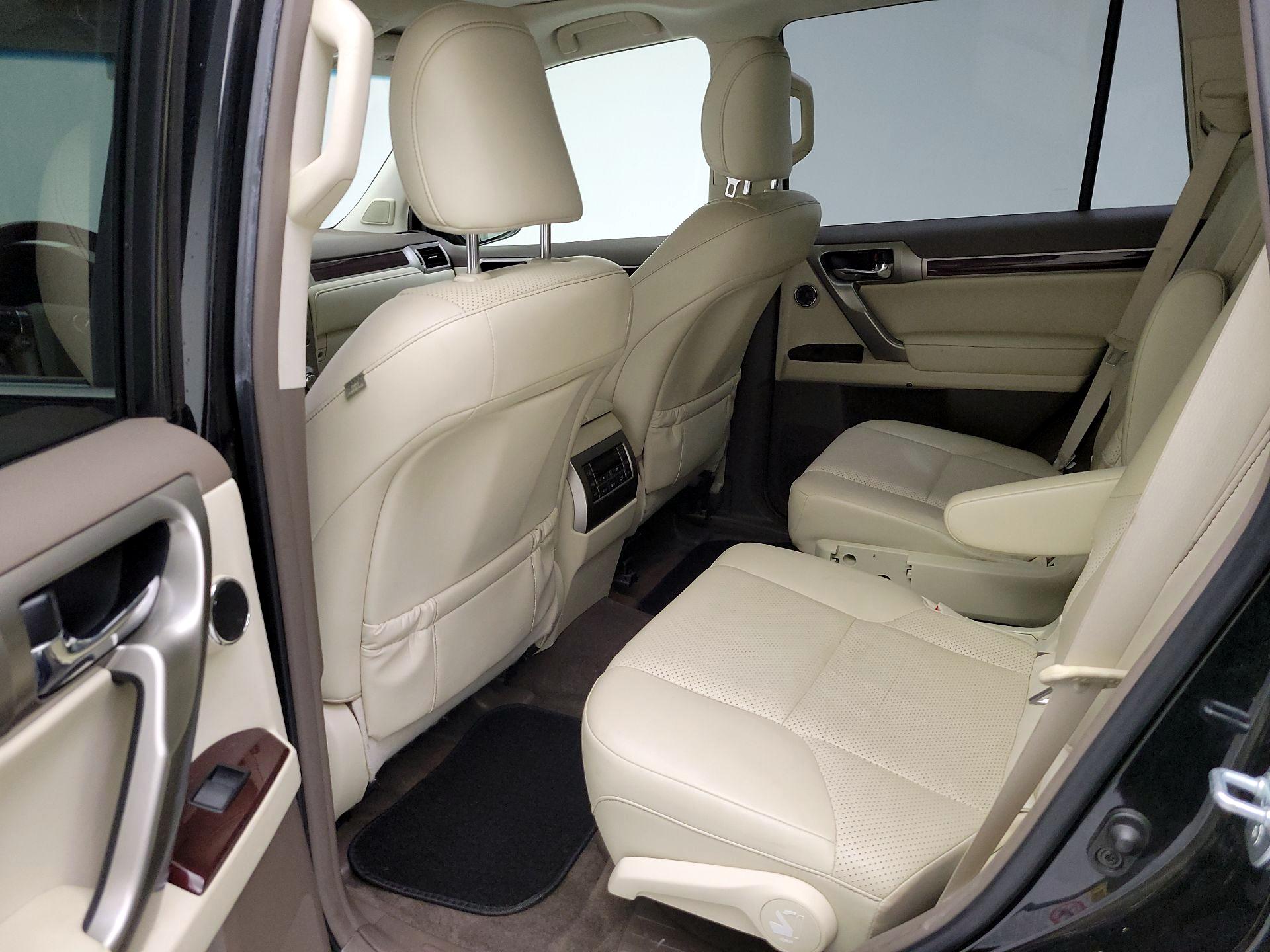 Thumbnail: 2017 Lexus GX - 17