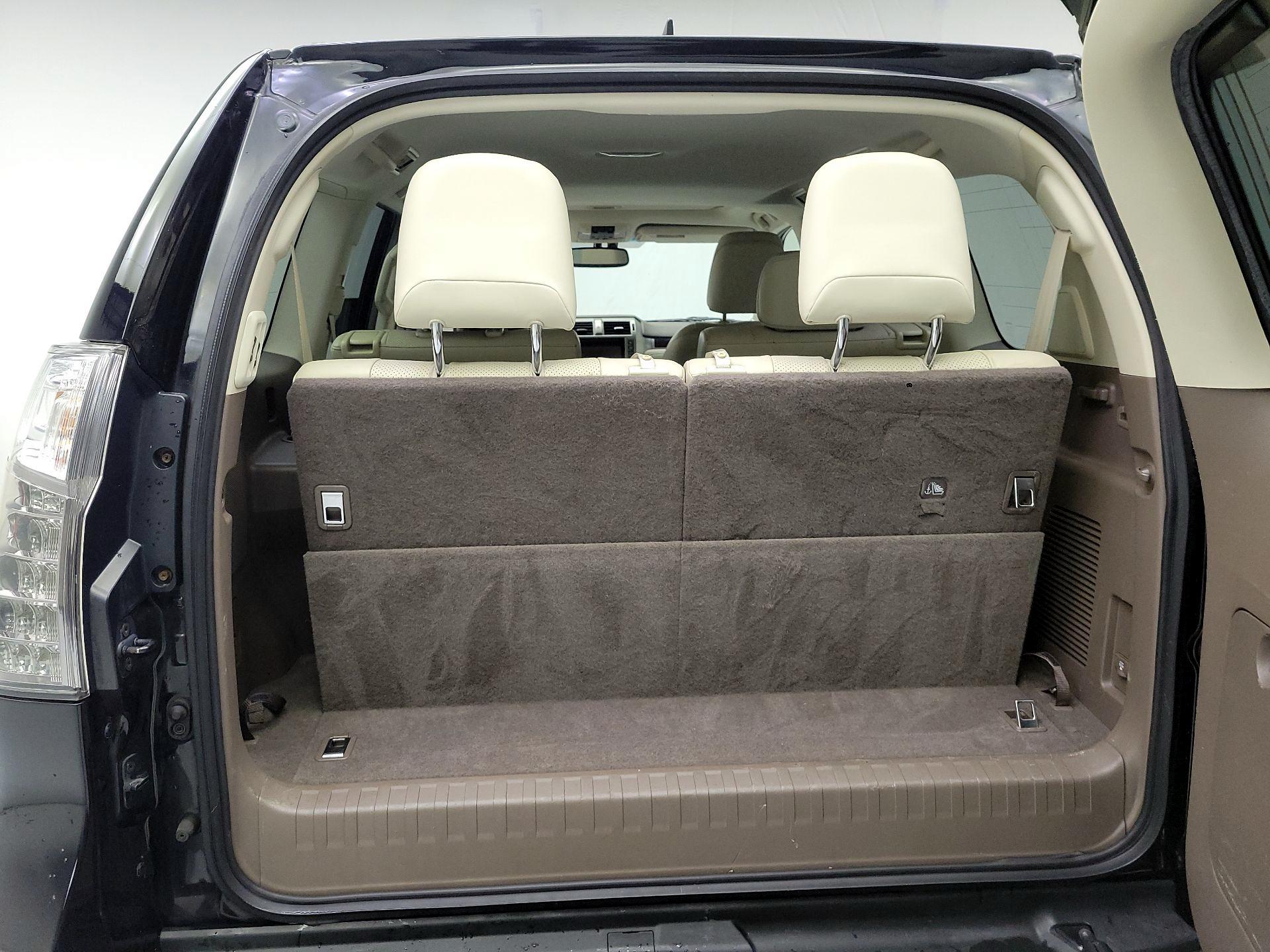 Thumbnail: 2017 Lexus GX - 18