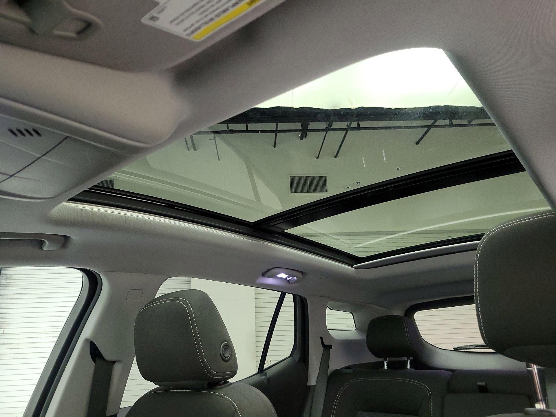 Thumbnail: 2022 GMC Terrain - 17