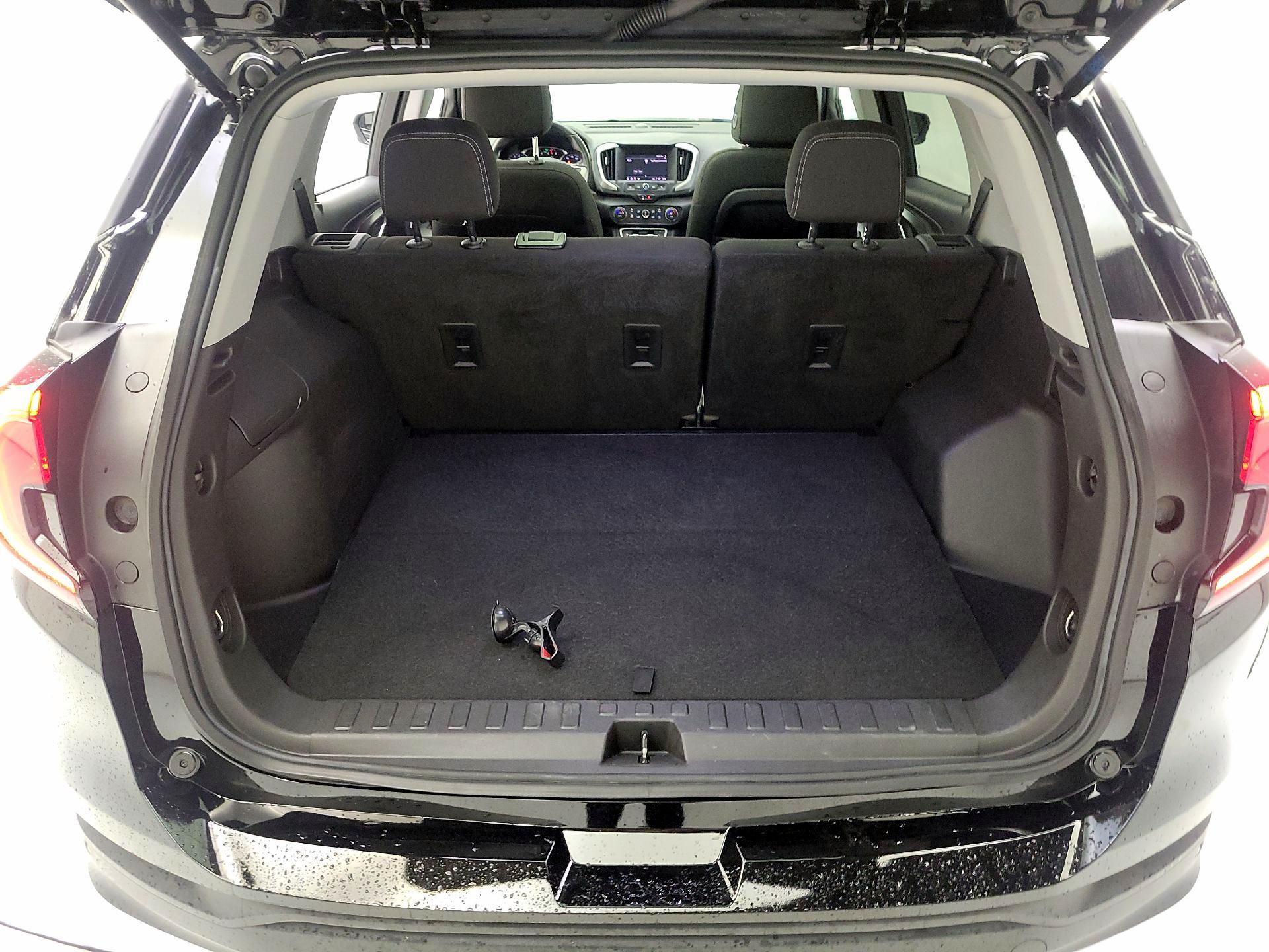 Thumbnail: 2022 GMC Terrain - 19