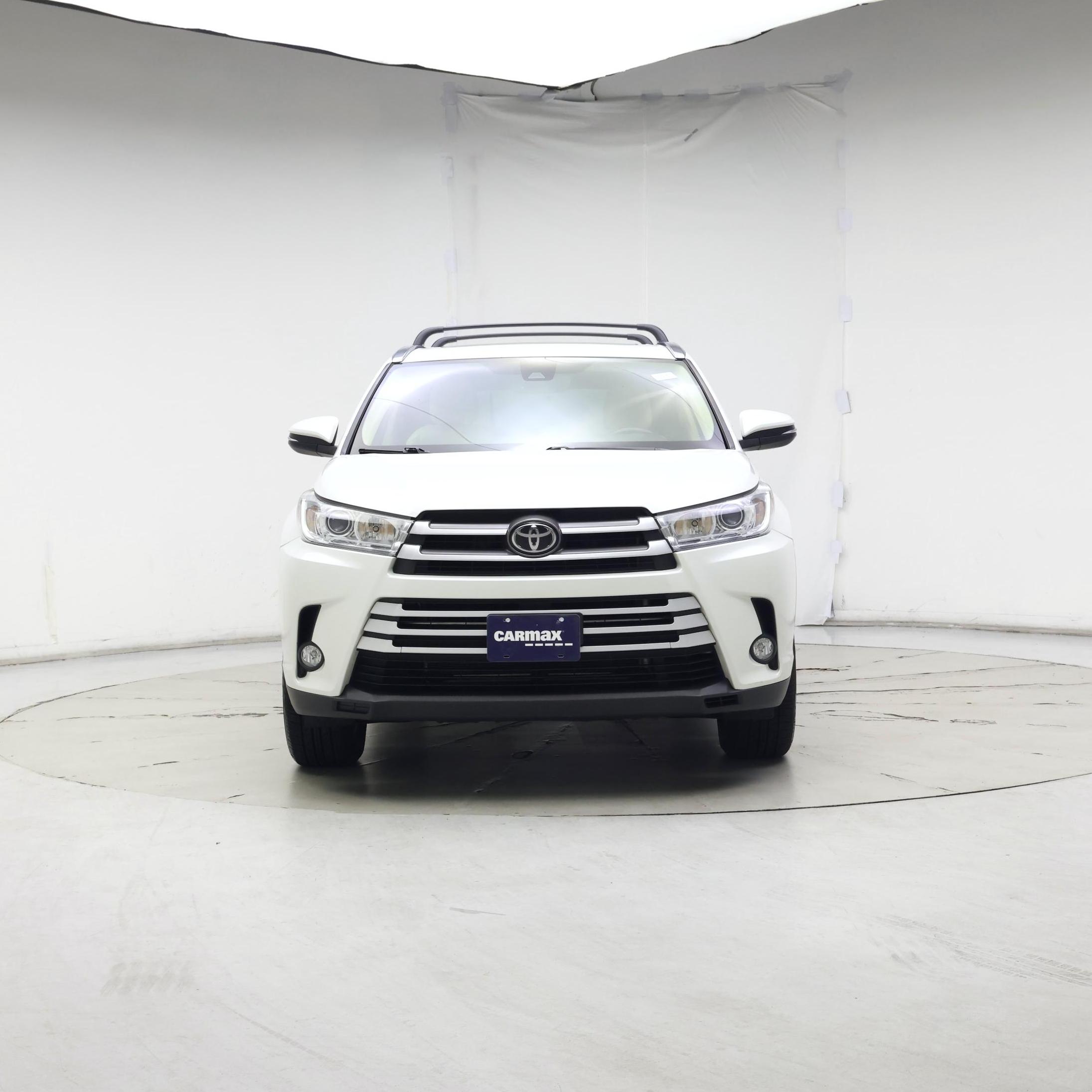 Thumbnail: 2019 Toyota Highlander - 5