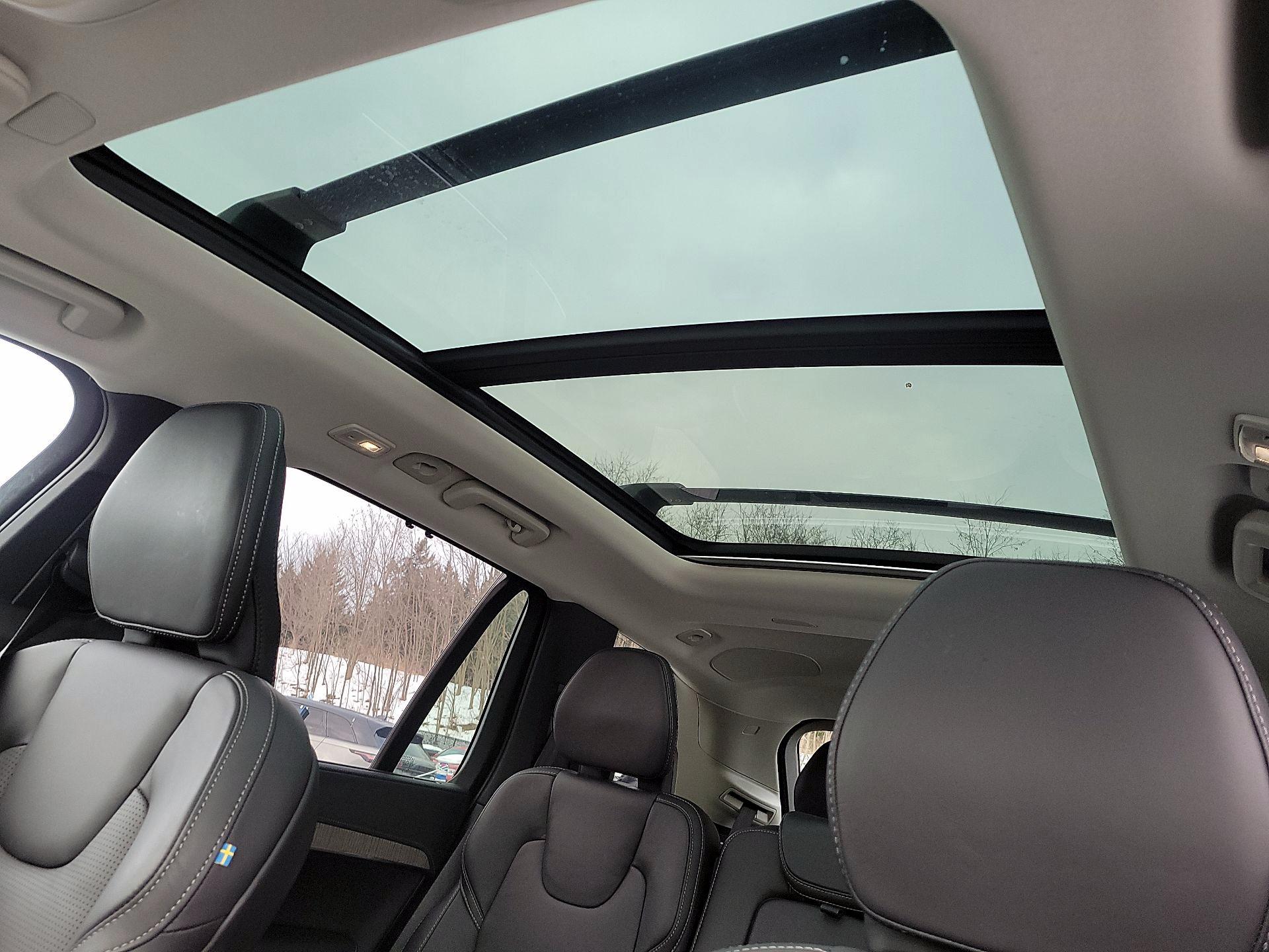 Thumbnail: 2023 Volvo XC90 - 17